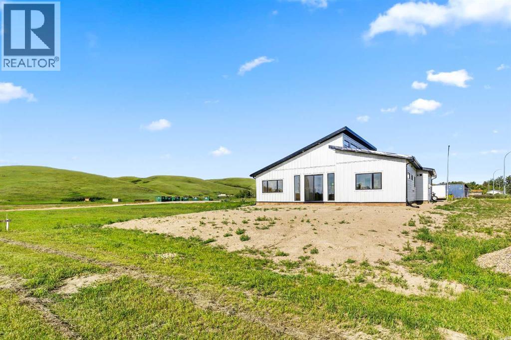 8 Diamond Valley Close, Carbon, Alberta  T0M 0L0 - Photo 32 - A2328129