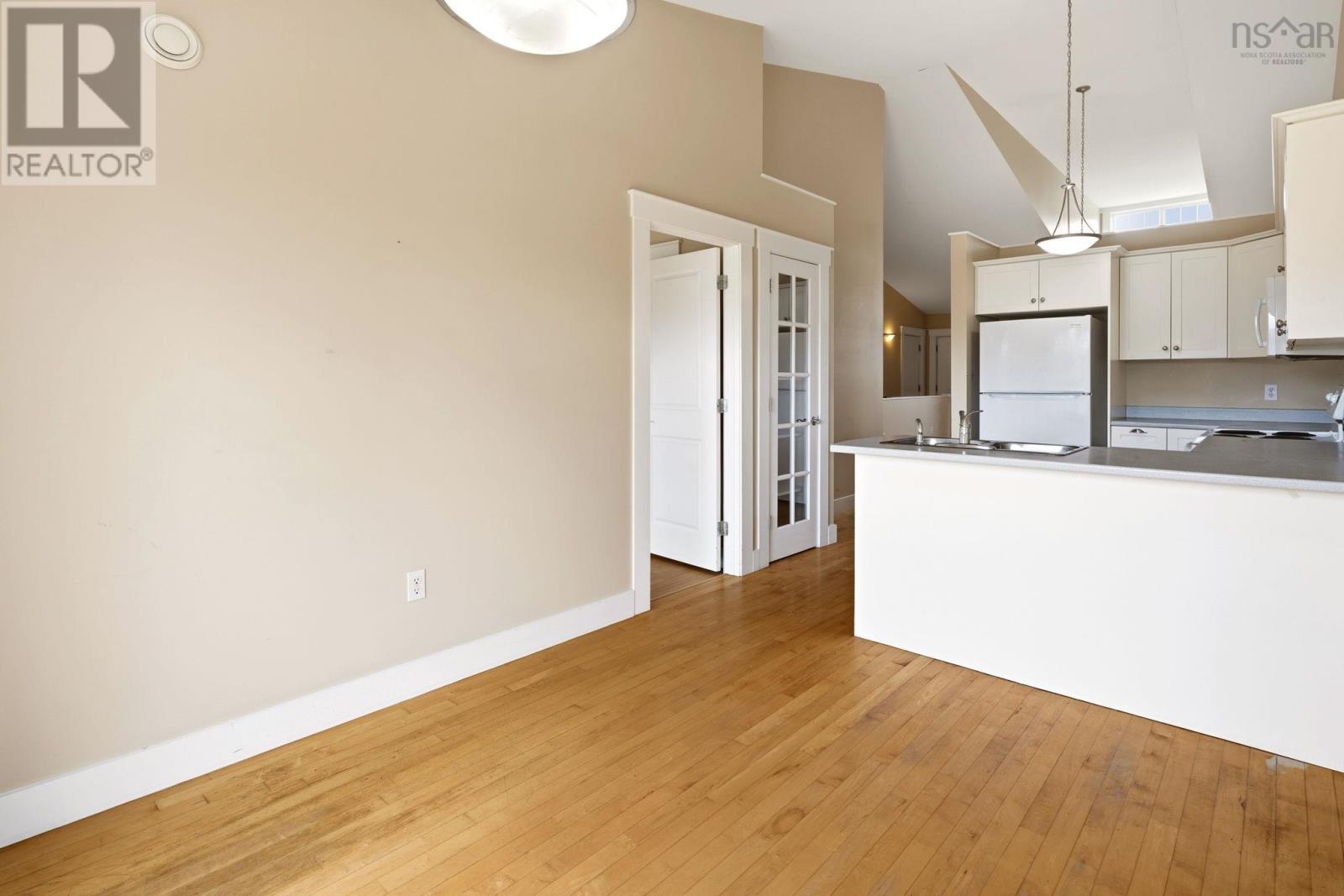 10 Hillspire Grove photo 15
