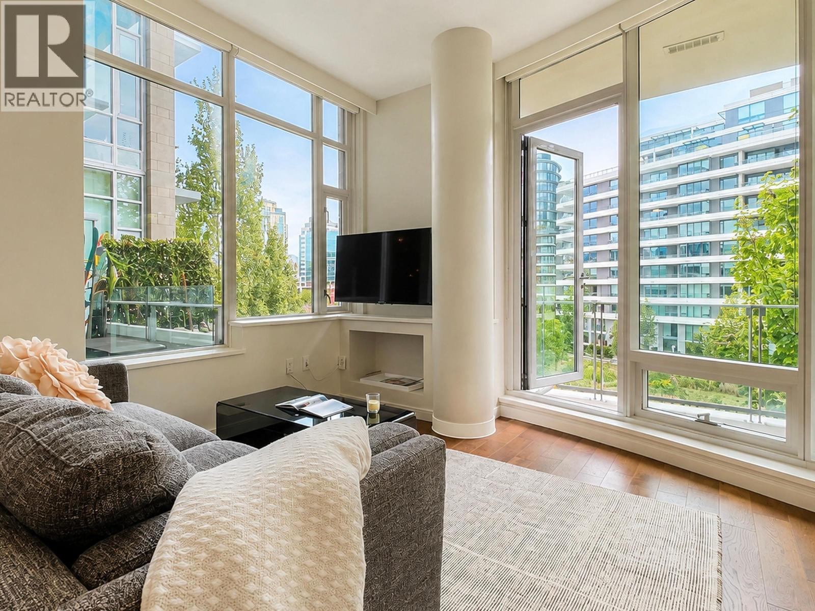 406 1633 Ontario Street, Vancouver, British Columbia V5Y 0C2 - Photo 13 - R3155294