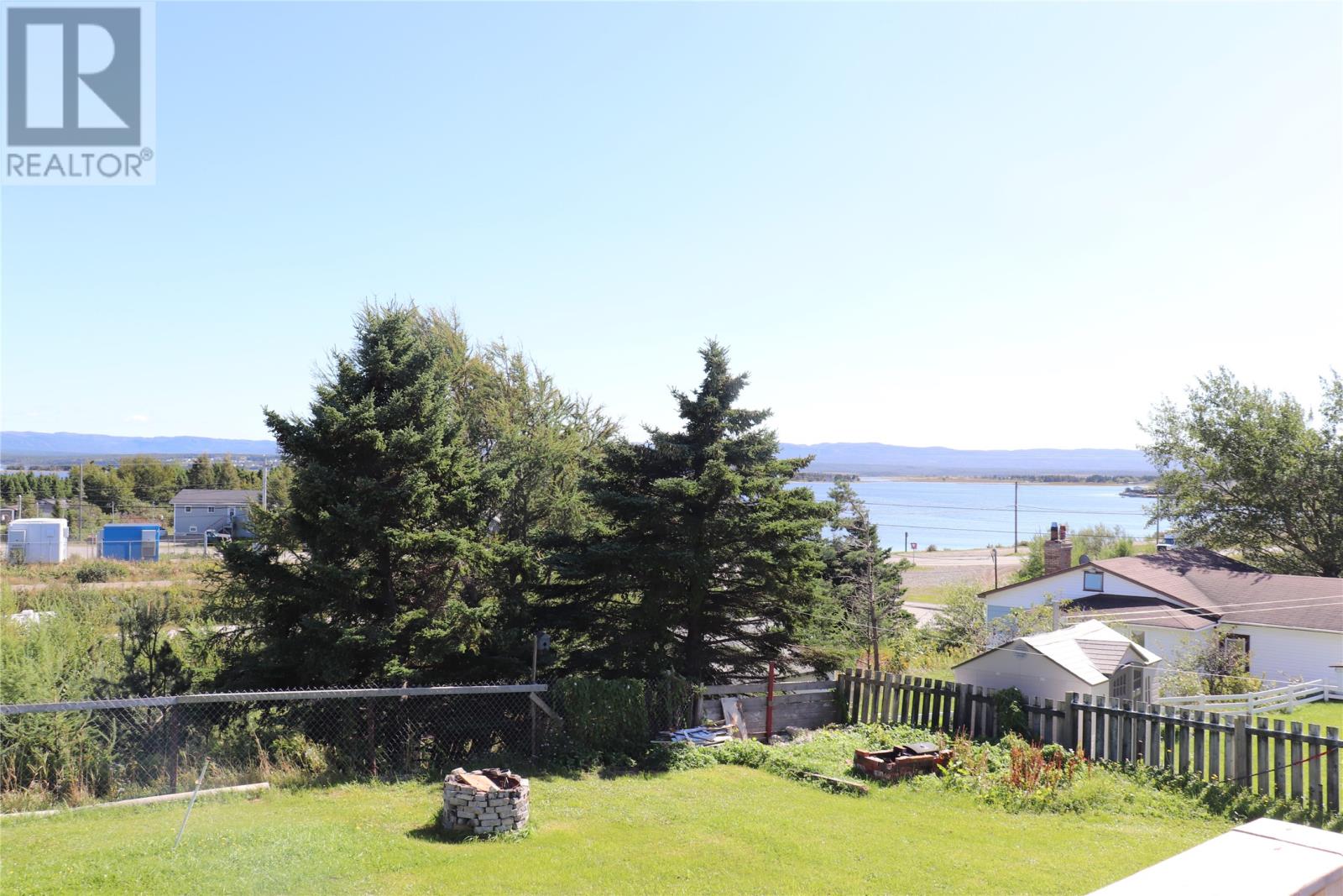 6 Hillview Avenue, Stephenville Crossing — photo 2