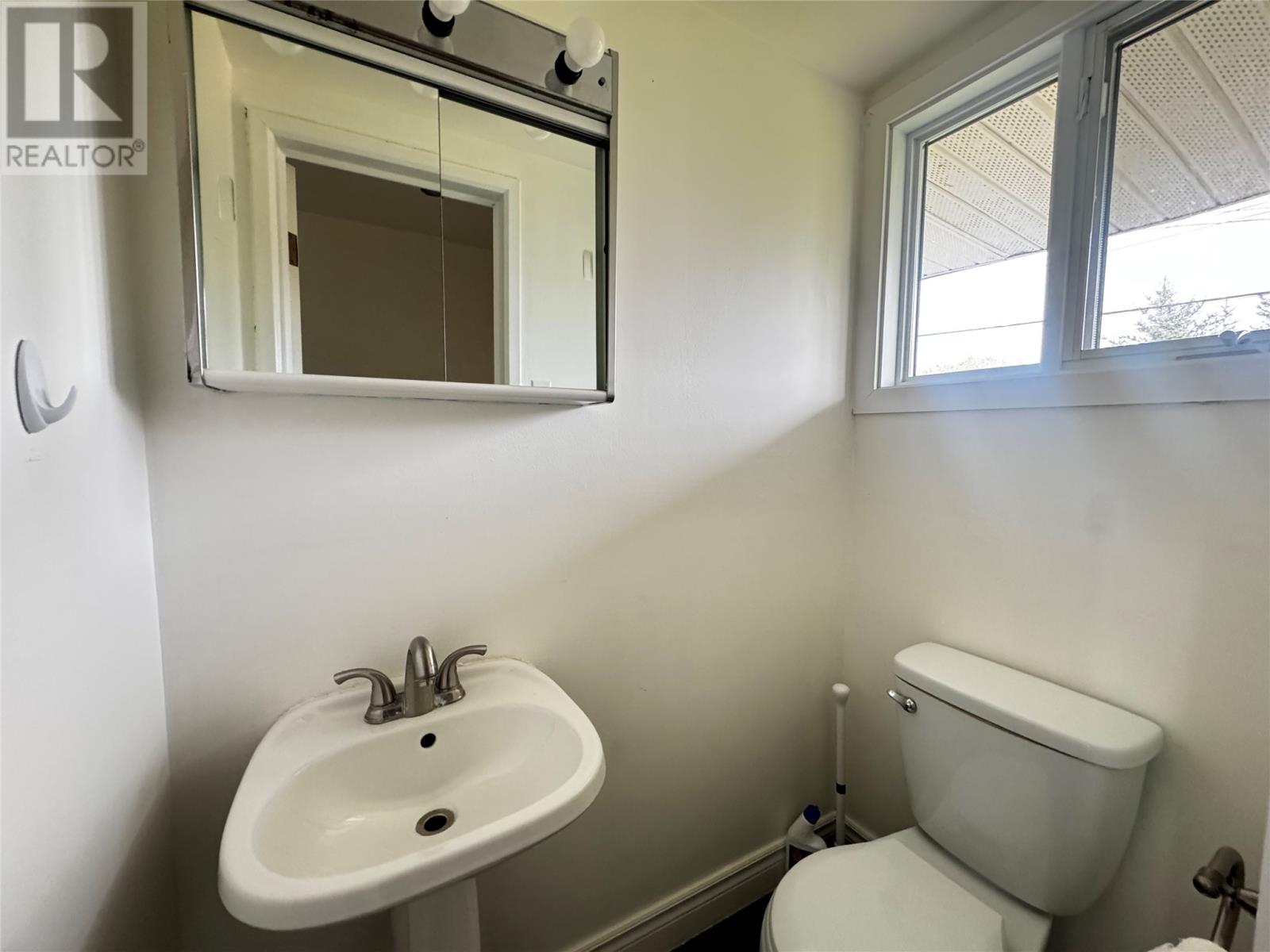 79 Bowater Drive, Wabush — photo 8