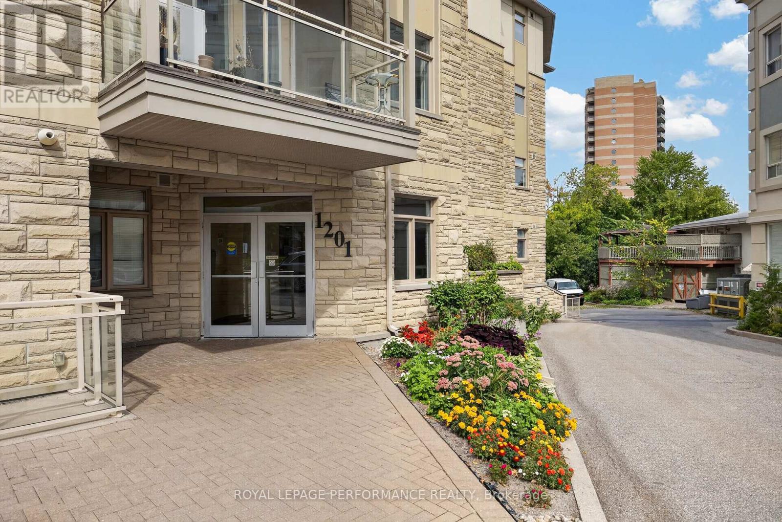107 - 1201 Ohio Street, Ottawa, Ontario  K1H 0A1 - Photo 2 - X13795288