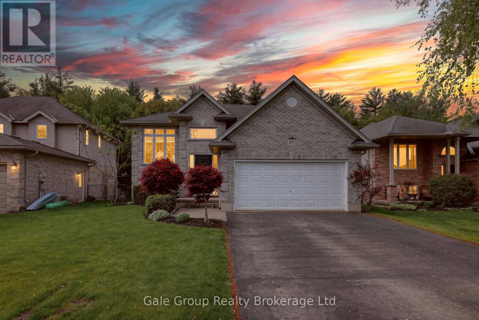 89 Woodvale Drive, Thames Centre, Ontario  N0L 1G3 - Photo 2 - X13545300
