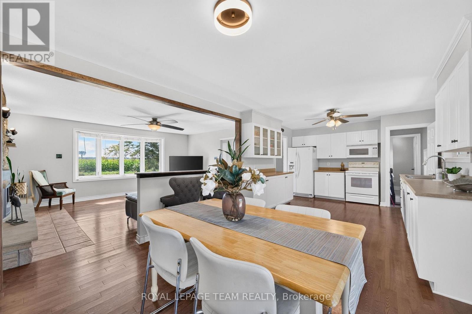 2830 John Shaw Road, Ottawa, Ontario  K0A 2H0 - Photo 13 - X13794246