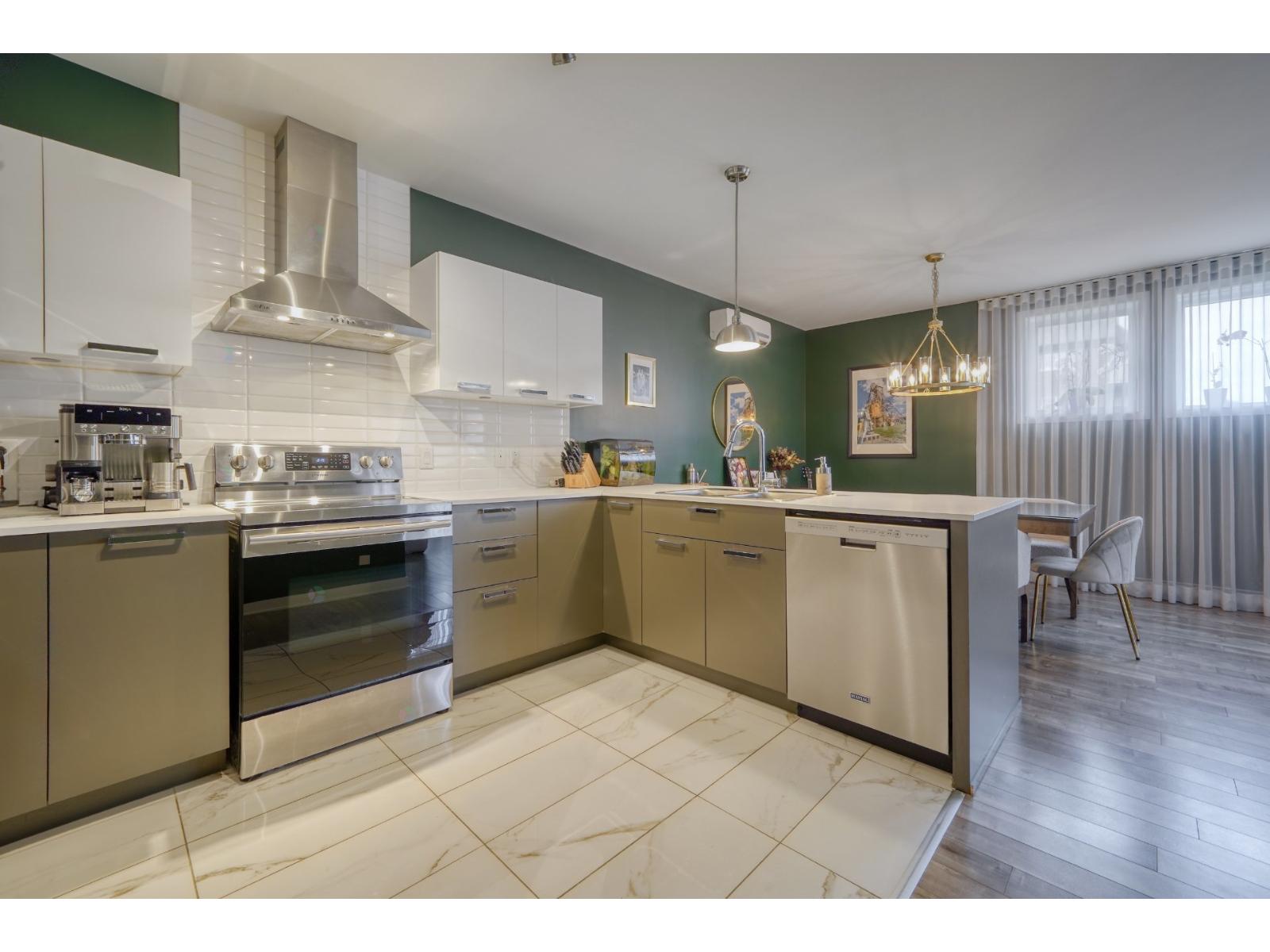 279 Rue Prévert|#9 Saint-Basile-le-Grand Quebec Canada J3N0B9 3