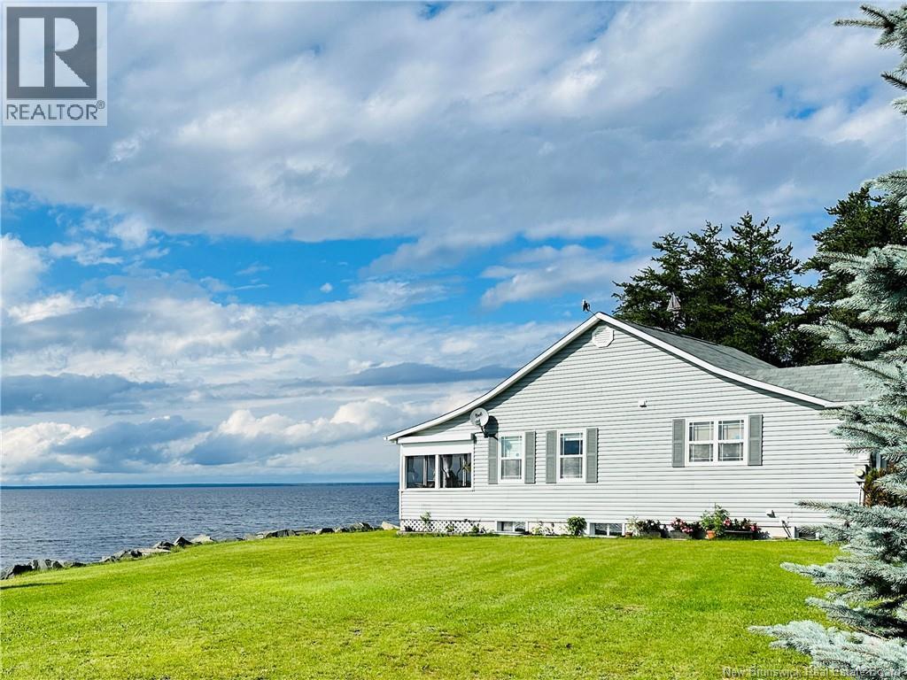 38 Front Road, Bay Du Vin, New Brunswick