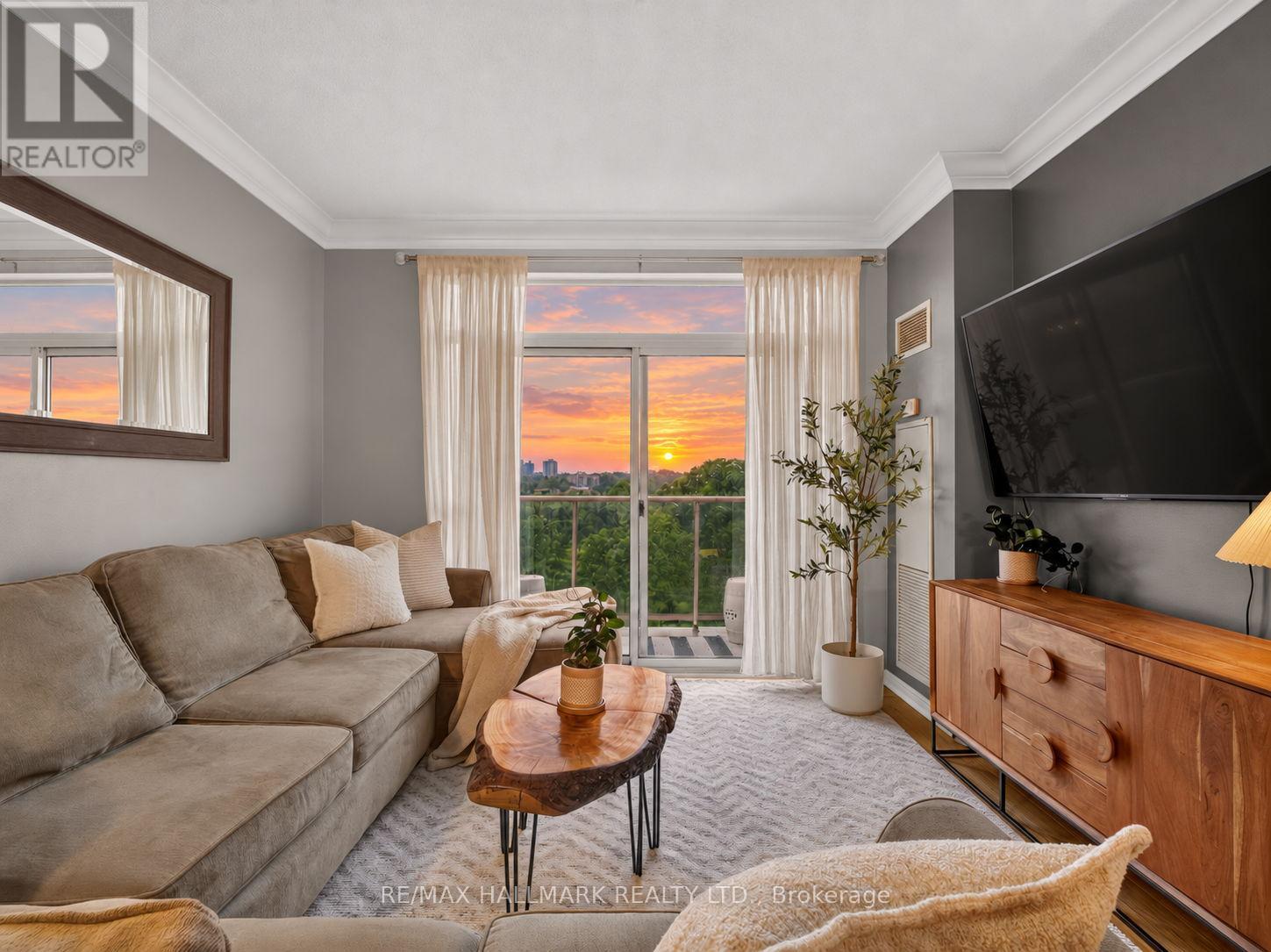 Ph918 - 3650 Kingston Road, Toronto, Ontario  M1M 3X9 - Photo 5 - E13765292