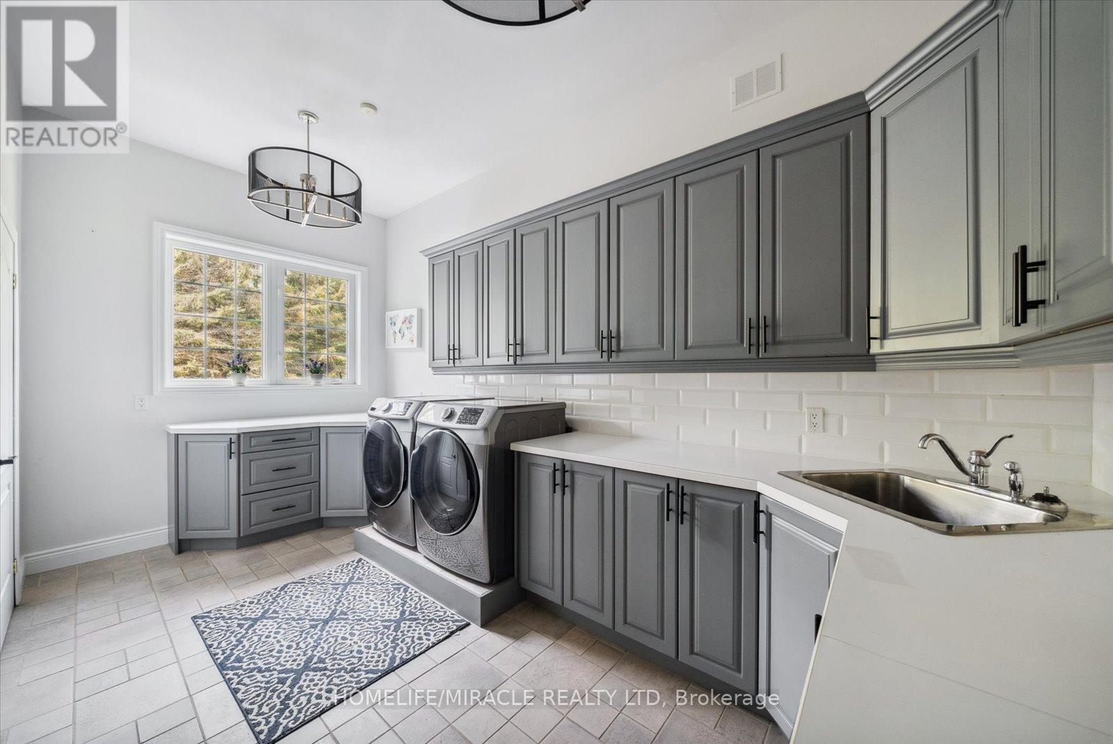 12 Deer Run, Uxbridge, Ontario  L9P 0K9 - Photo 22 - N13765326