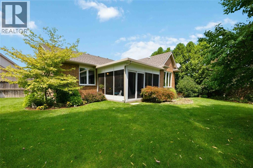 821 Carriage Way, Sarnia, Ontario  N7W 0A5 - Photo 36 - 26022857