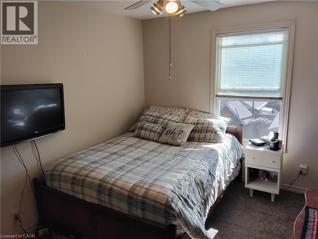 156 Leinster Avenue N, Hamilton, Ontario  L8L 6X9 - Photo 15 - 40861615