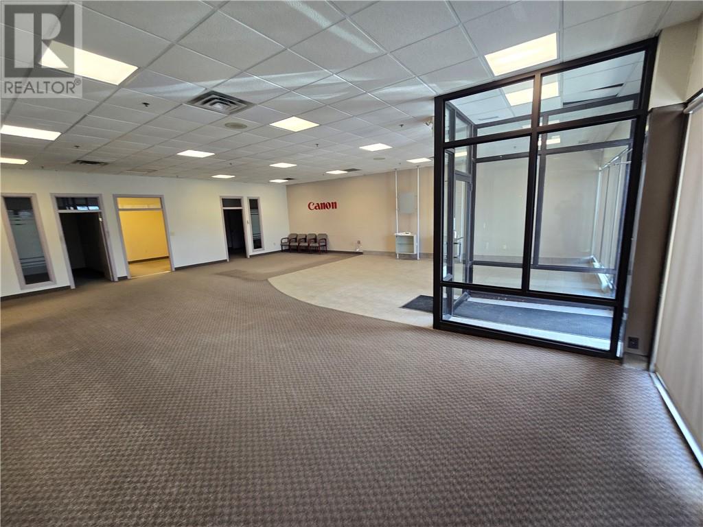 450 Notre Dame Avenue Unit# 108, Sudbury, Ontario  P3C 5K8 - Photo 4 - 2129142
