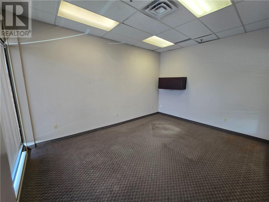 450 Notre Dame Avenue Unit# 108, Sudbury, Ontario  P3C 5K8 - Photo 8 - 2129142
