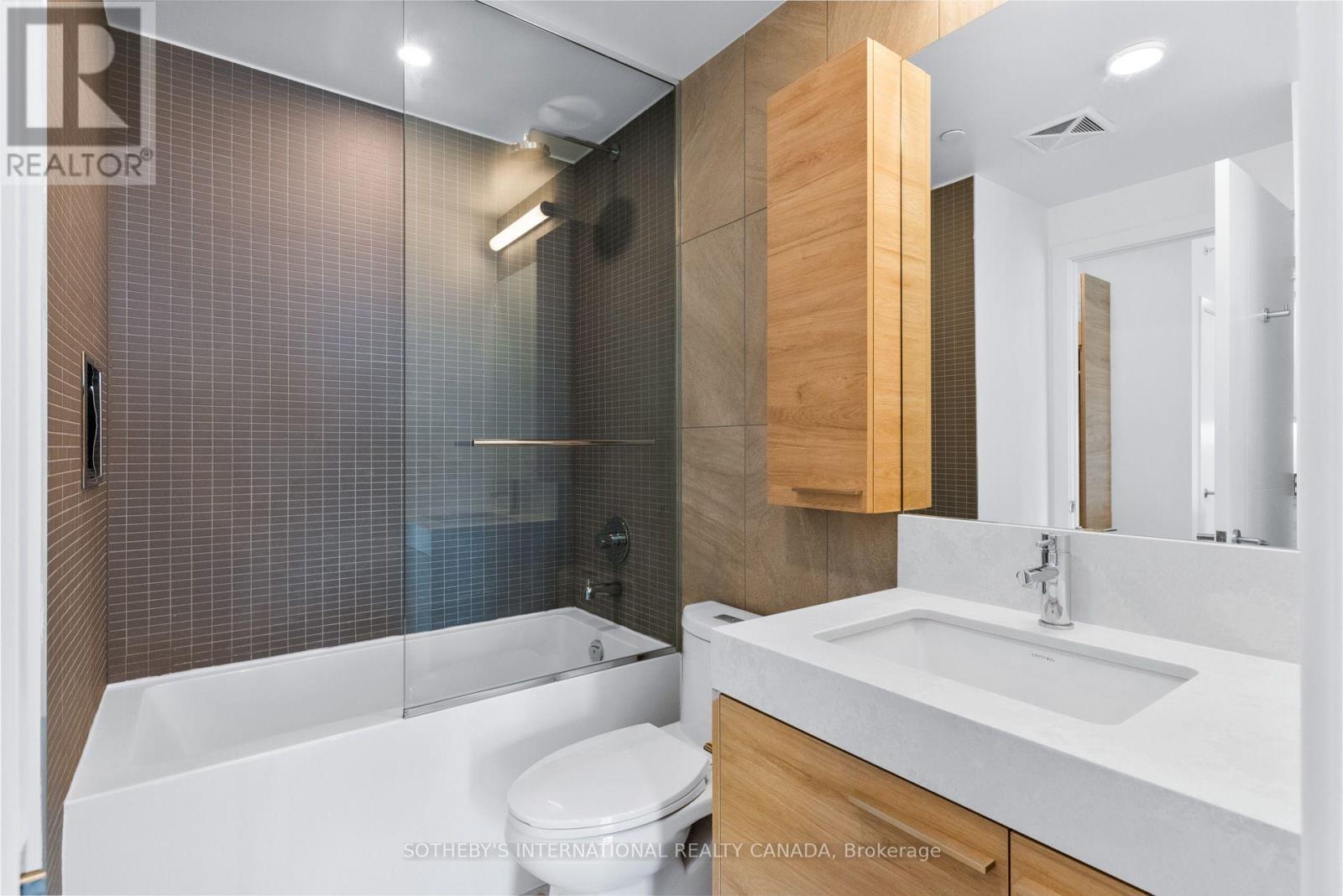 2606 - 200 Redpath Avenue, Toronto, Ontario  M4P 0E6 - Photo 13 - C13666856