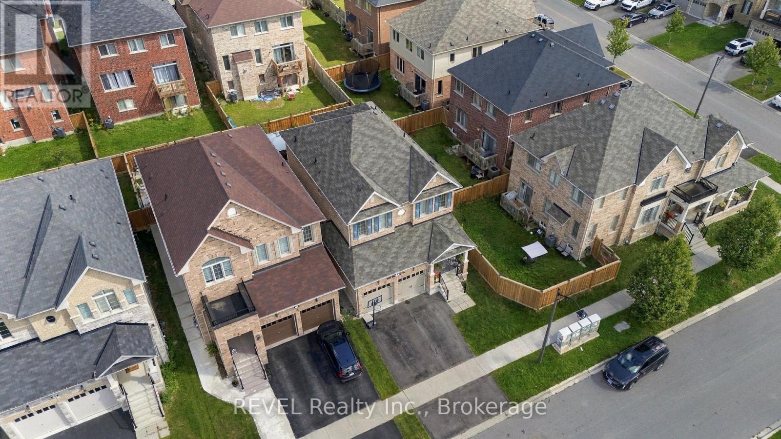 1901 Don White Court, Oshawa (Taunton), Ontario  L1H 8L7 - Photo 4 - E13795328