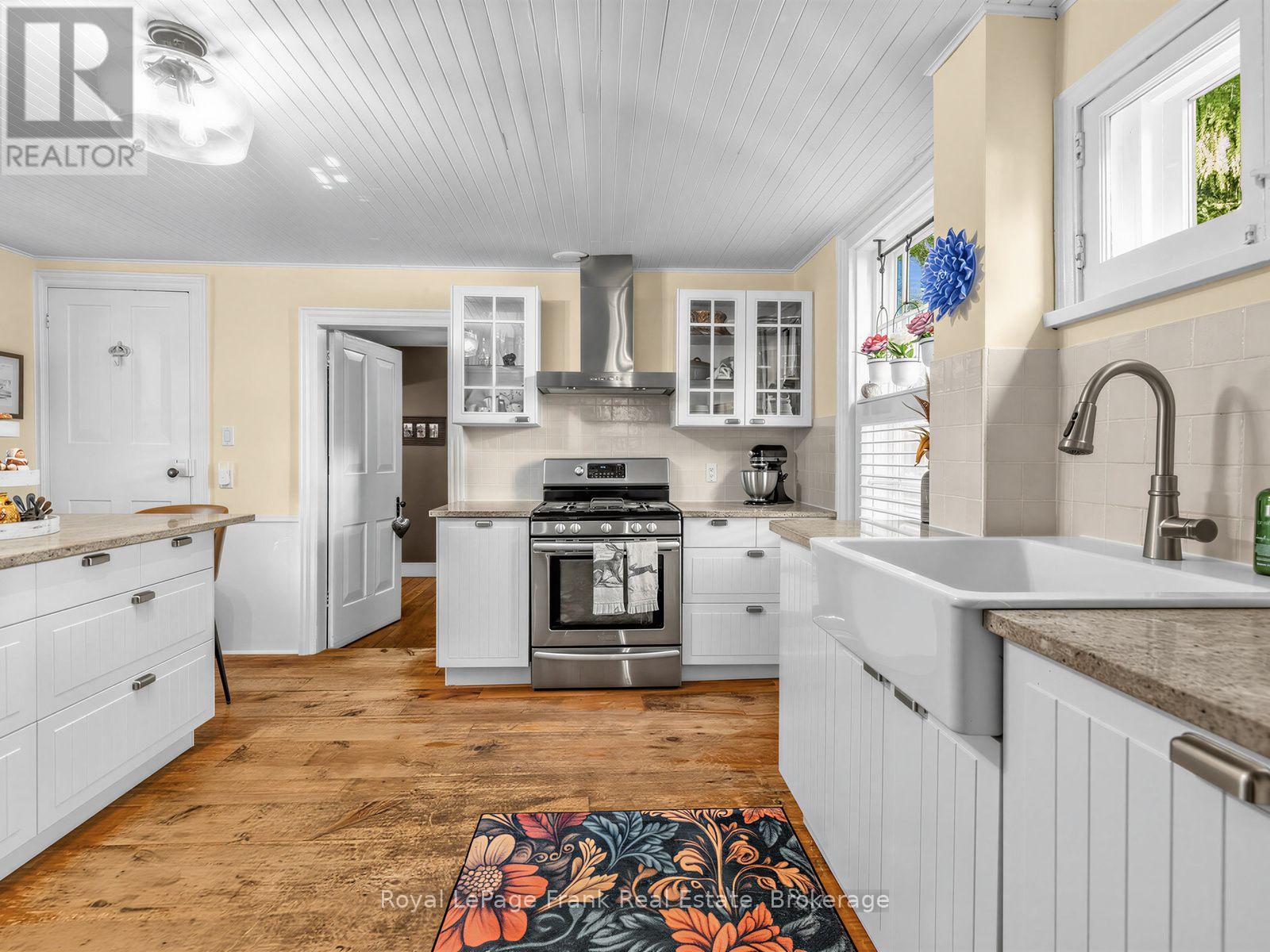 523 Queen Street, Scugog (Port Perry), Ontario L9L 1L2 - Photo 10 - E13795410