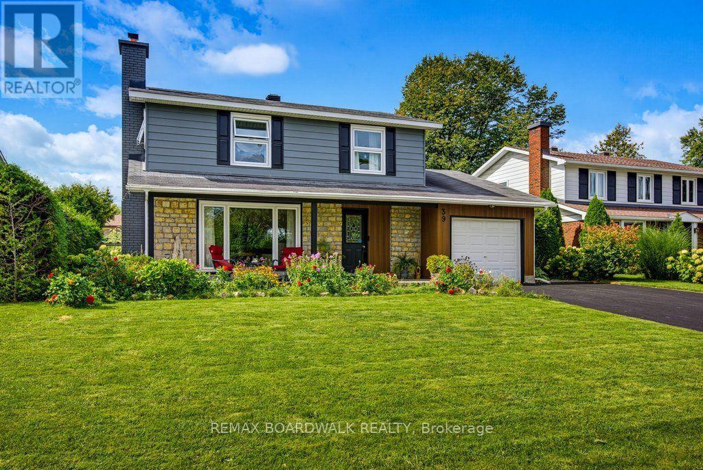 39 Welkin Crescent, Ottawa, Ontario  K2E 5M4 - Photo 2 - X13795294