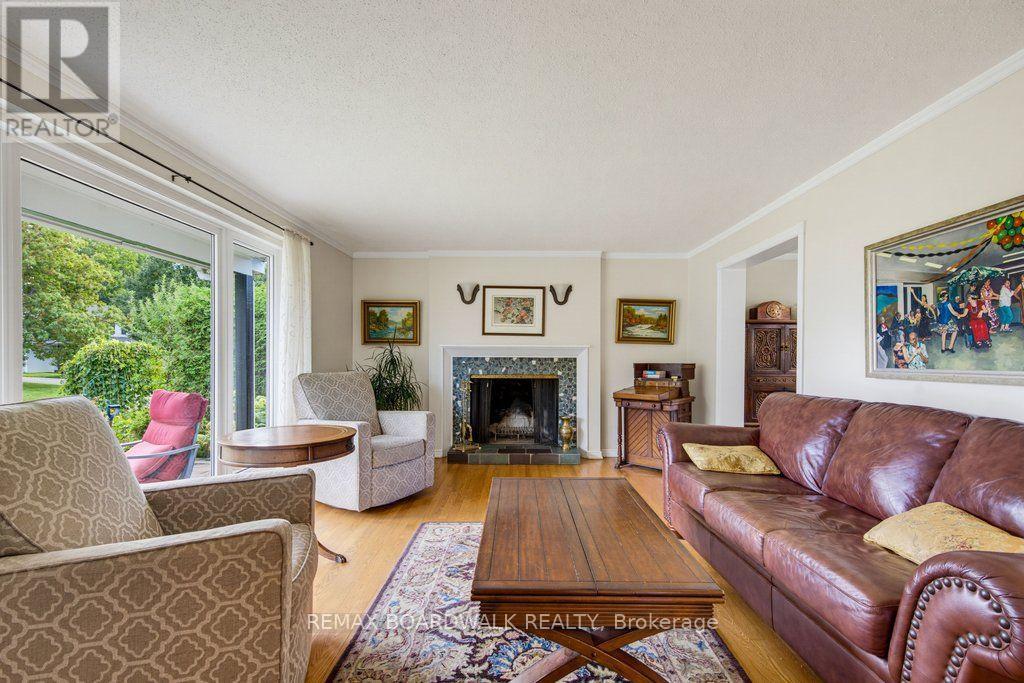 39 Welkin Crescent, Ottawa, Ontario  K2E 5M4 - Photo 8 - X13795294