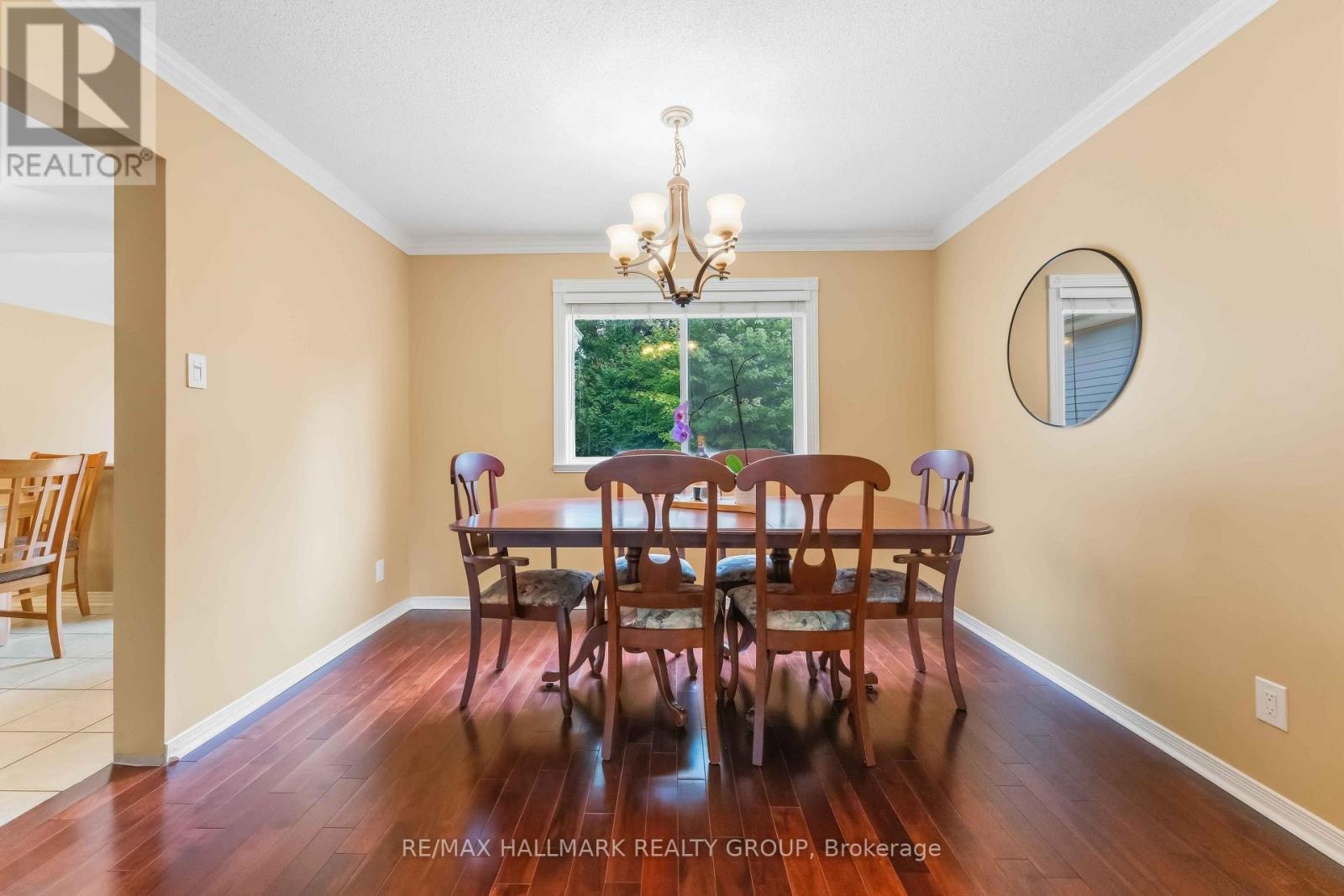 2053 Rolling Brook Drive, Ottawa, Ontario  K1W 1C9 - Photo 9 - X13795330
