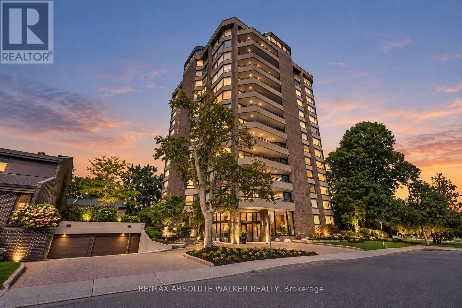9B - 300 QUEEN ELIZABETH DRIVE, Ottawa, Ontario
