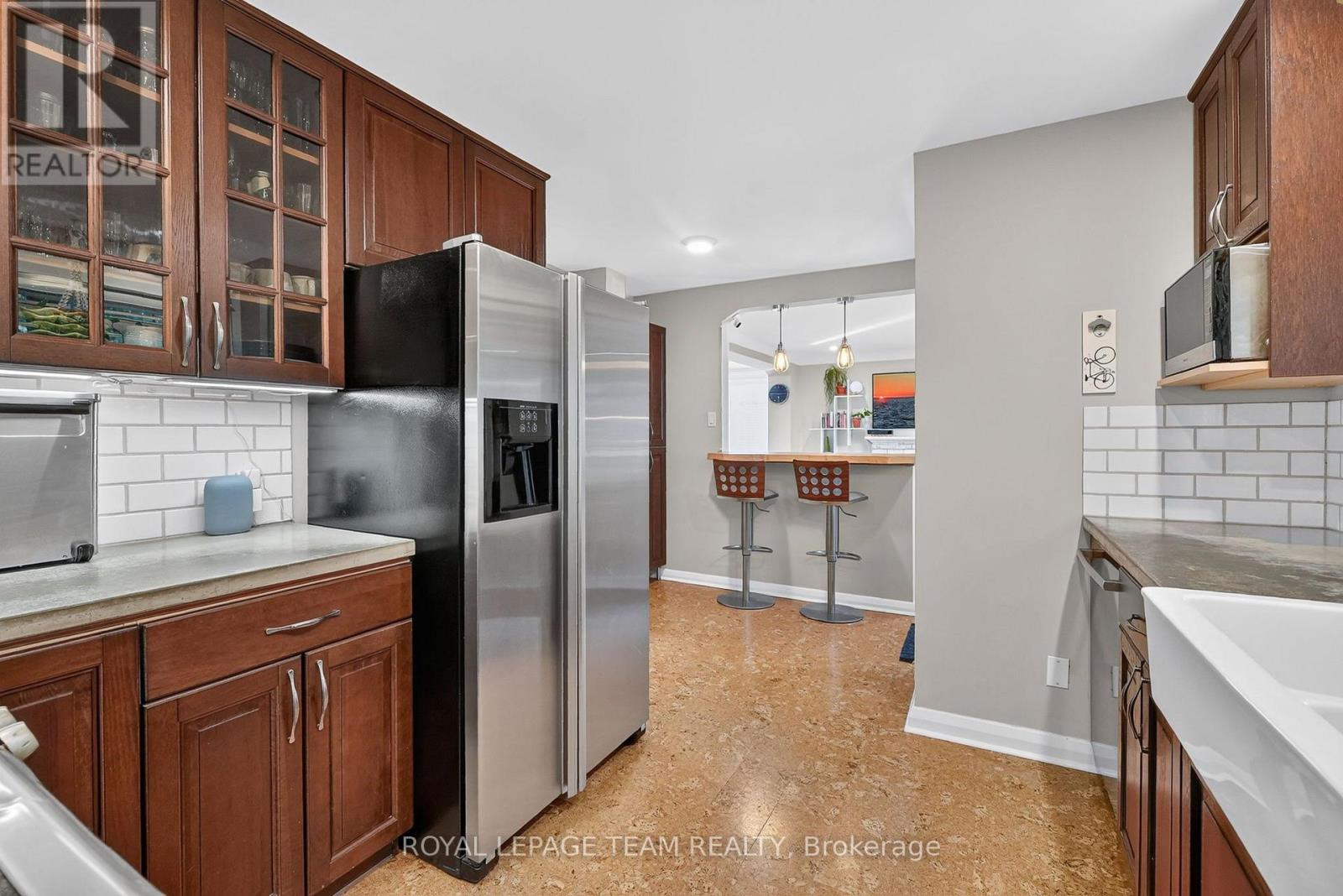 567 Redwood Avenue, Ottawa, Ontario  K2A 3E7 - Photo 12 - X13795362