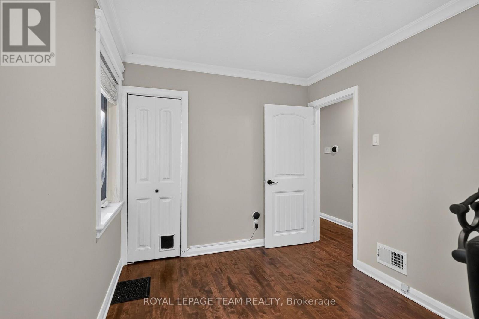 567 Redwood Avenue, Ottawa, Ontario  K2A 3E7 - Photo 17 - X13795362