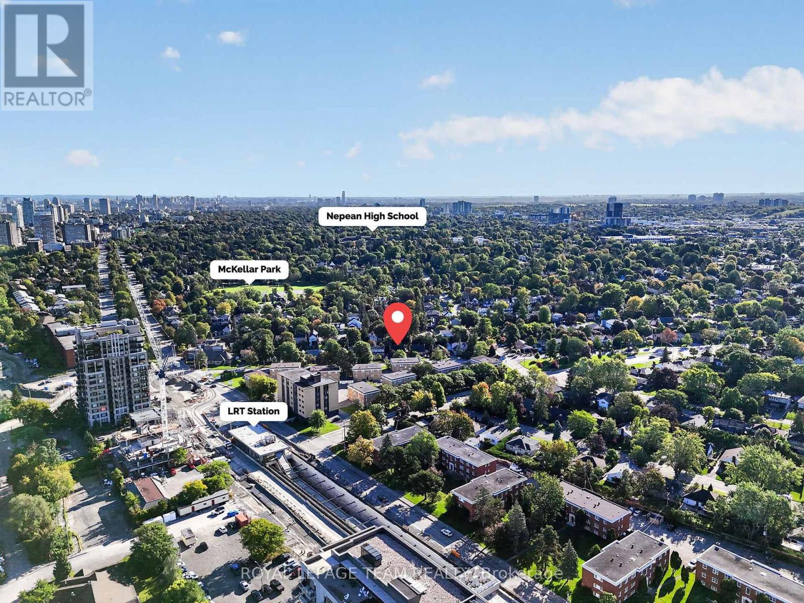 567 Redwood Avenue, Ottawa, Ontario  K2A 3E7 - Photo 2 - X13795362
