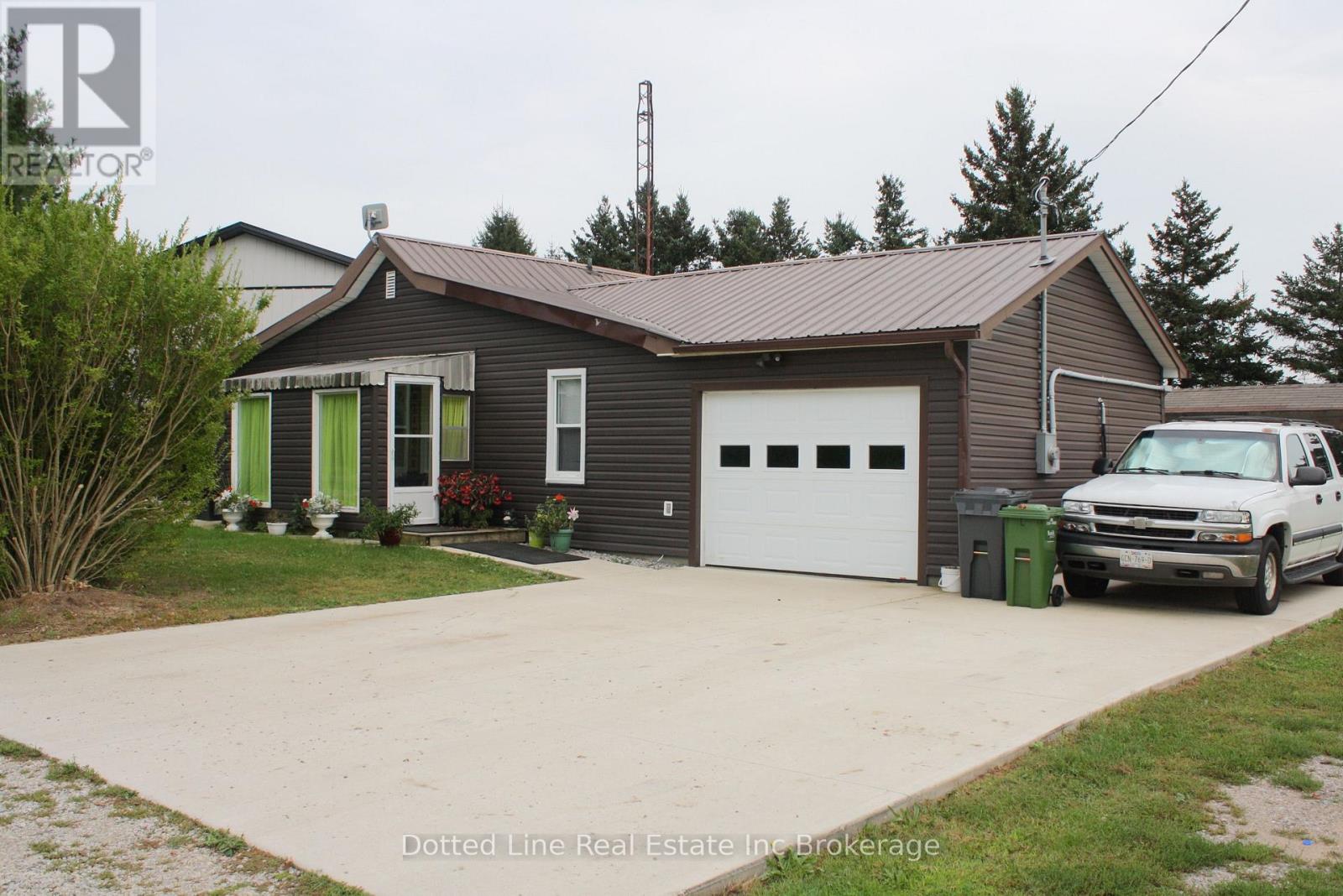 334 Glen Meyer Road, Norfolk, Ontario  N0E 1G0 - Photo 2 - X13795314