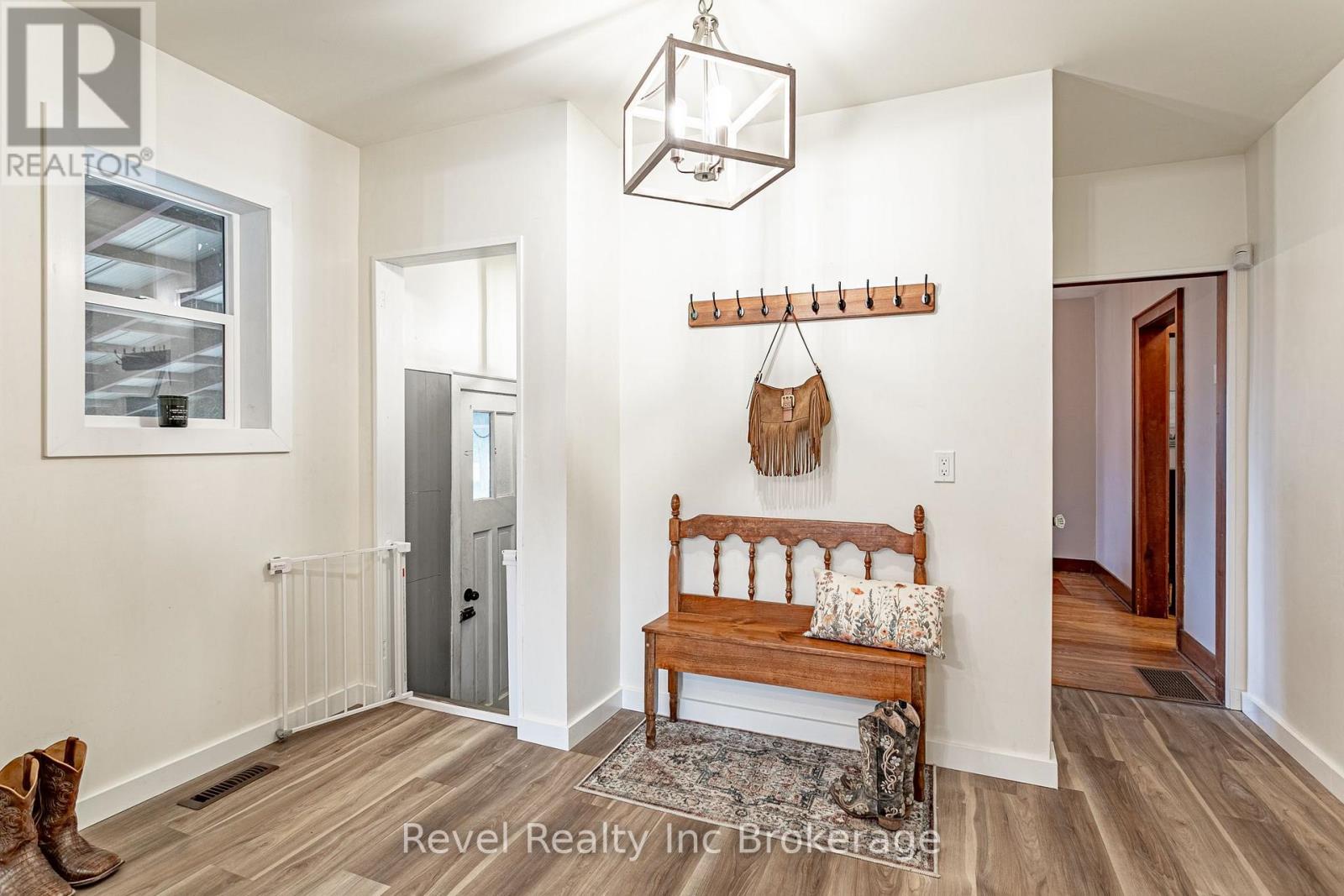 120 Loveys Street E, East Zorra-Tavistock, Ontario  N0L 1J0 - Photo 18 - X13795376