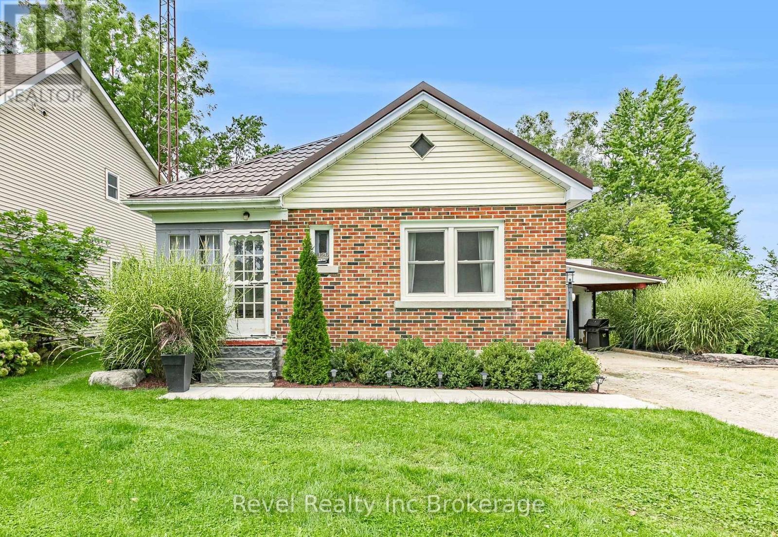 120 Loveys Street E, East Zorra-Tavistock, Ontario  N0L 1J0 - Photo 2 - X13795376