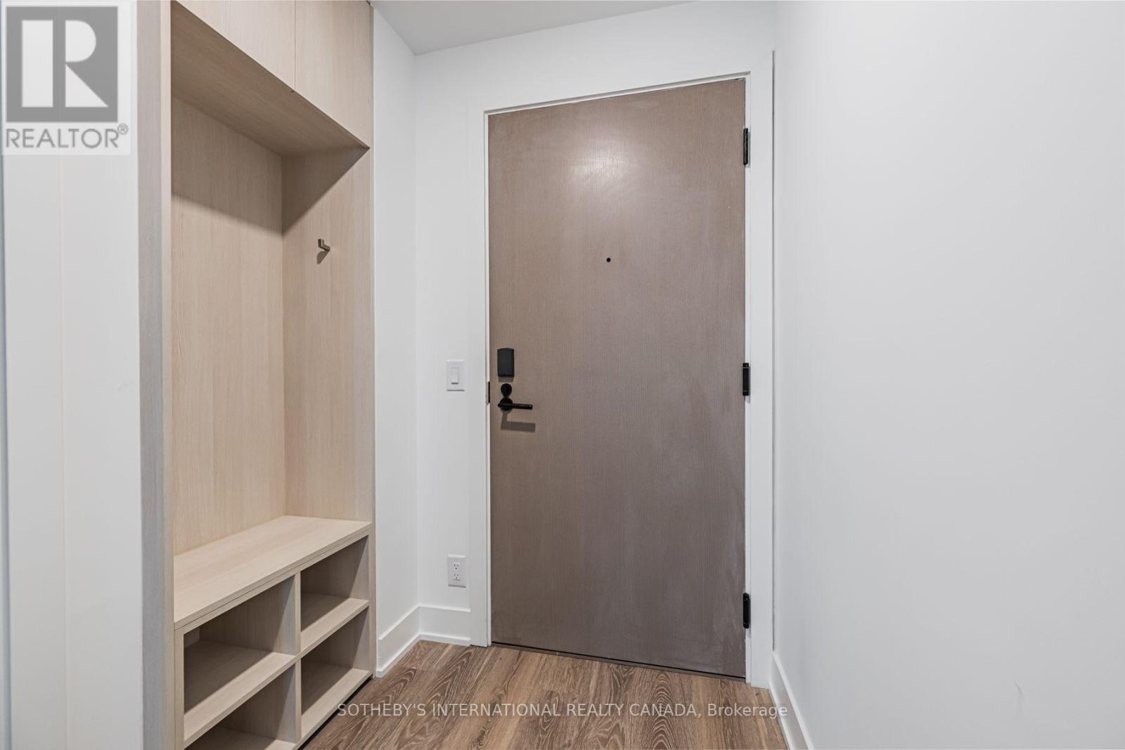 E2501 - 30 Mutual Street, Toronto, Ontario  M5B 2A7 - Photo 2 - C13795298
