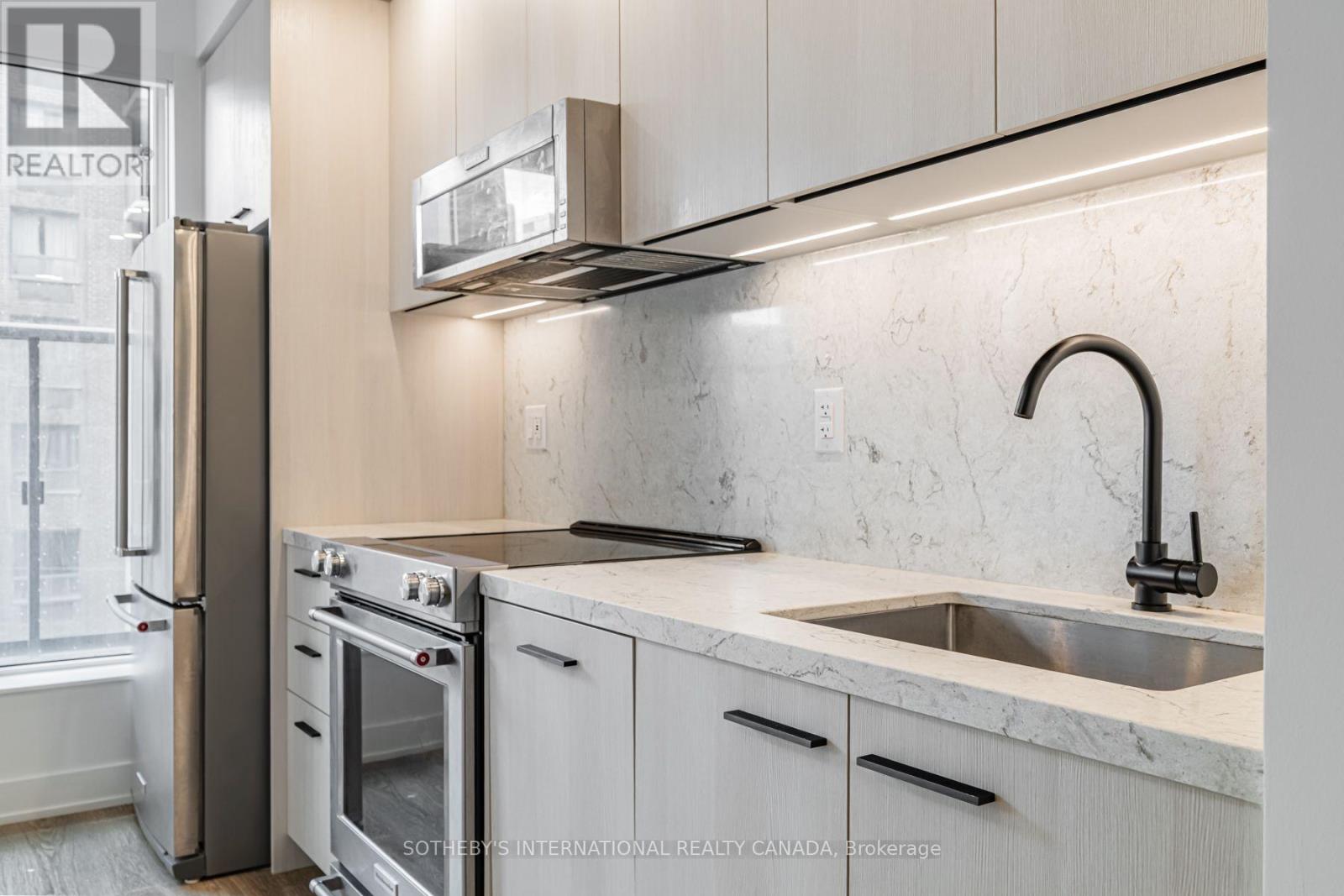 E0201 - 30 Mutual Street, Toronto, Ontario  M5B 2A7 - Photo 9 - C13795316