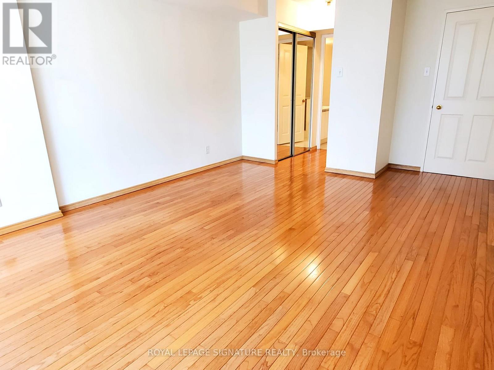 212 - 1121 Steeles Avenue, Toronto (Westminster-Branson), Ontario  M2R 3W7 - Photo 17 - C13795400