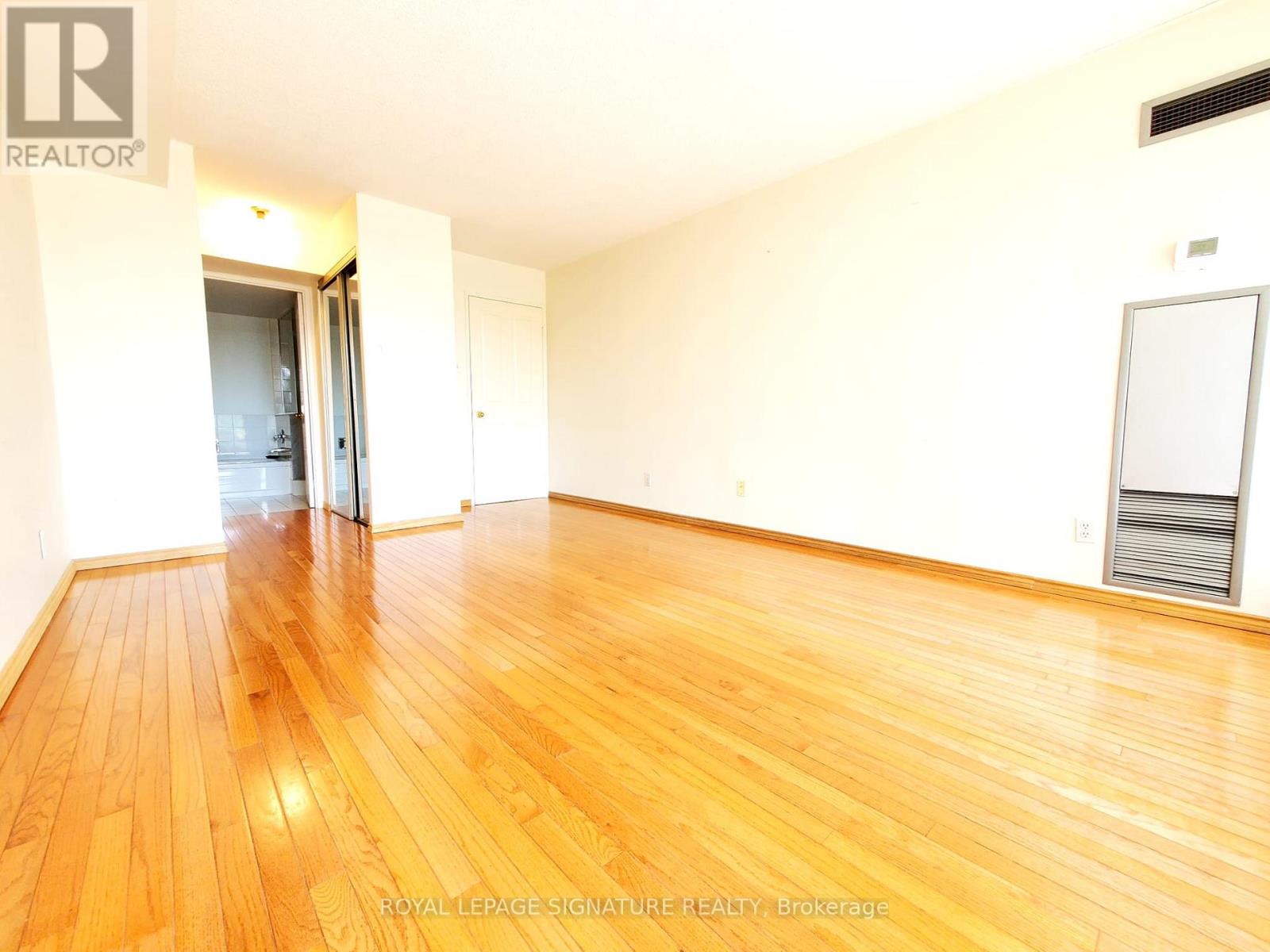 212 - 1121 Steeles Avenue, Toronto (Westminster-Branson), Ontario  M2R 3W7 - Photo 34 - C13795400