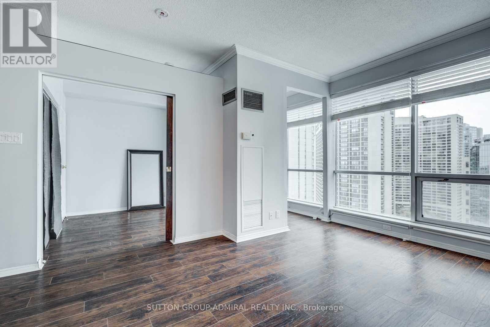 2405 - 10 Queens Quay W, Toronto (Waterfront Communities), Ontario  M5J 2R9 - Photo 6 - C13795444