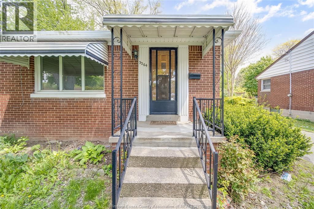 3264 DOMINION BOULEVARD