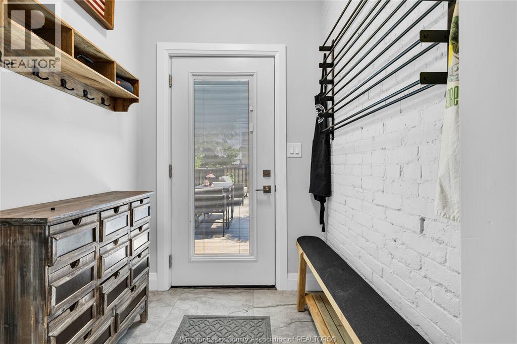 864 Monmouth, Windsor, Ontario  N8Y 3L4 - Photo 17 - 26022767