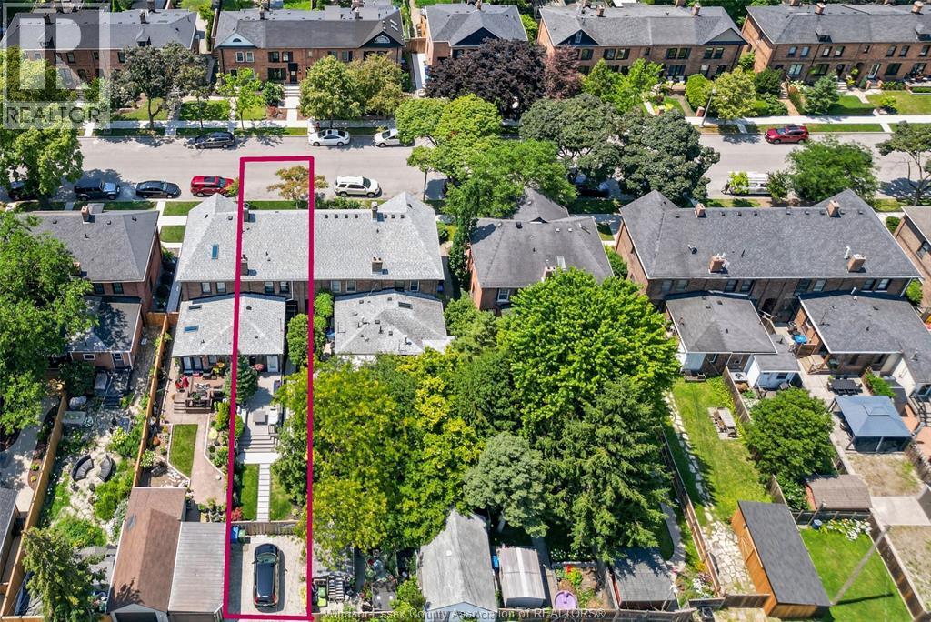 864 Monmouth, Windsor, Ontario  N8Y 3L4 - Photo 3 - 26022767
