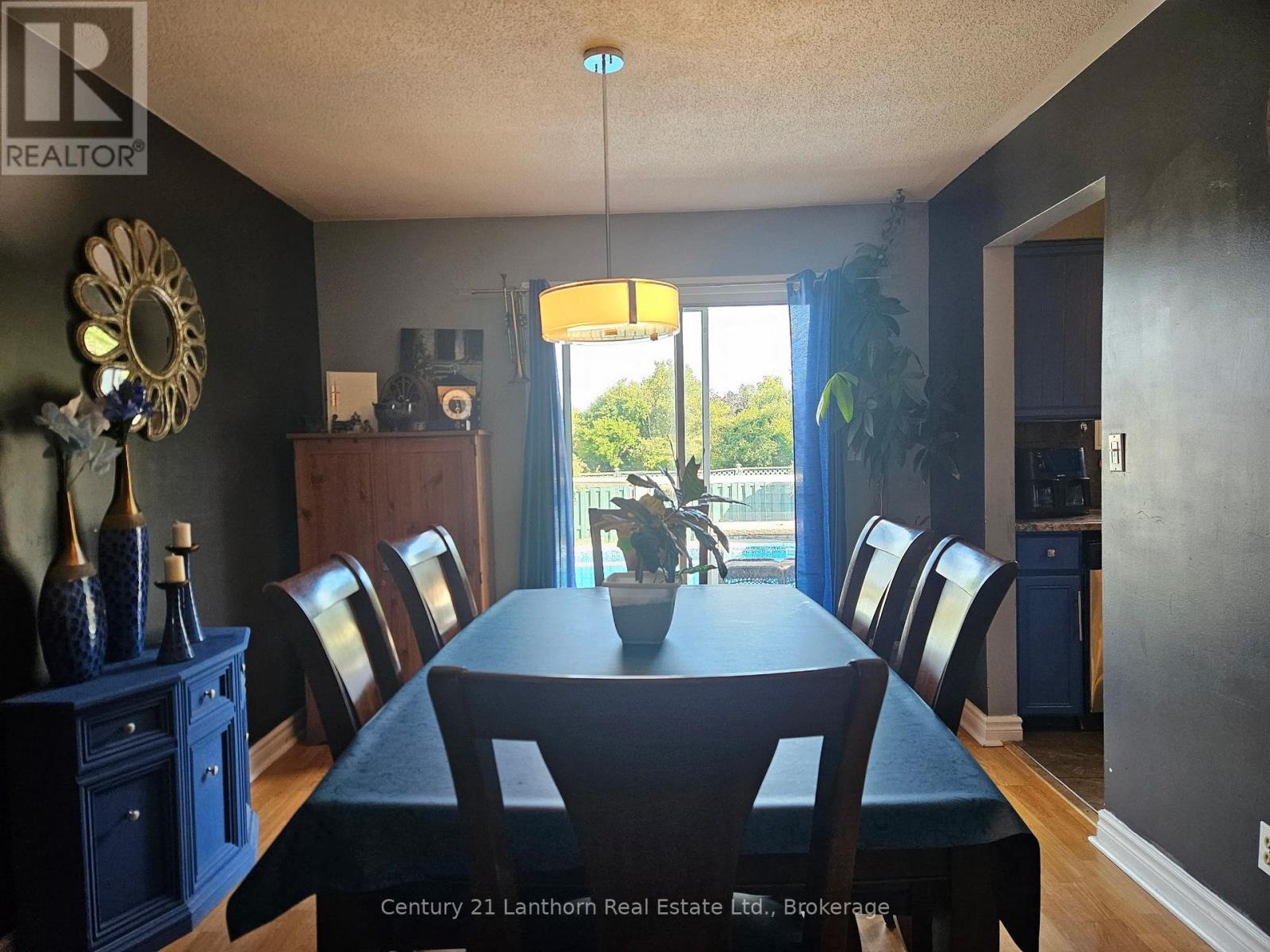 13 Loraine Avenue, Quinte West, Ontario  K8V 6L9 - Photo 9 - X13783948