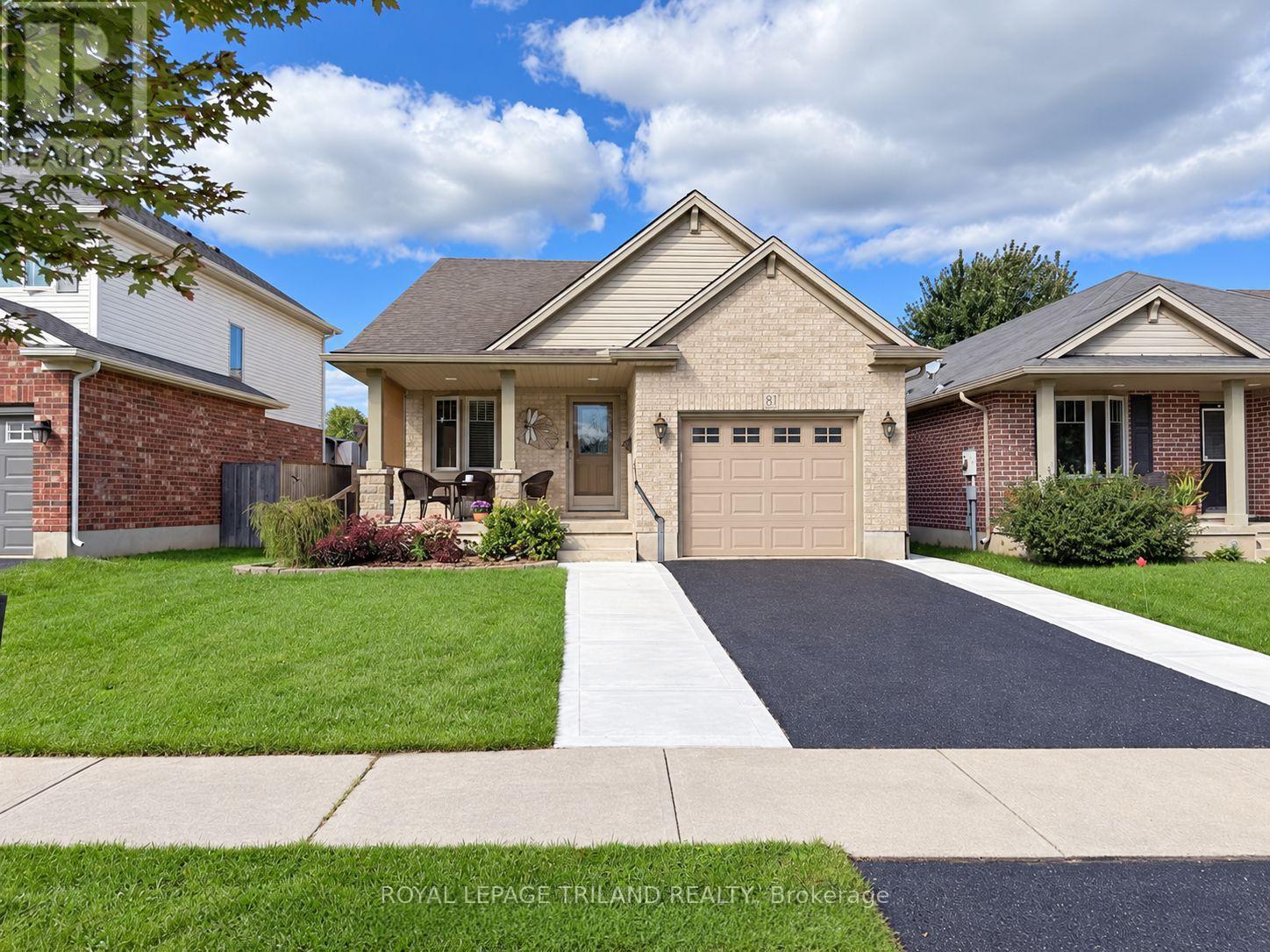 87 PINE VALLEY DRIVE, St. Thomas, Ontario