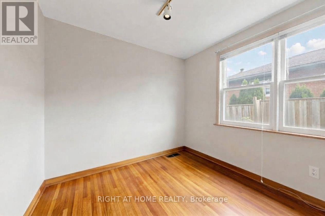 74 Minerva Avenue, Toronto (Cliffcrest), Ontario  M1M 1V4 - Photo 14 - E13795396