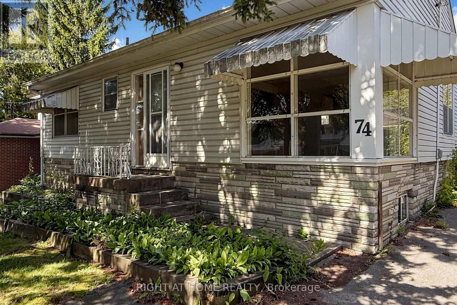 74 Minerva Avenue, Toronto (Cliffcrest), Ontario  M1M 1V4 - Photo 7 - E13795396
