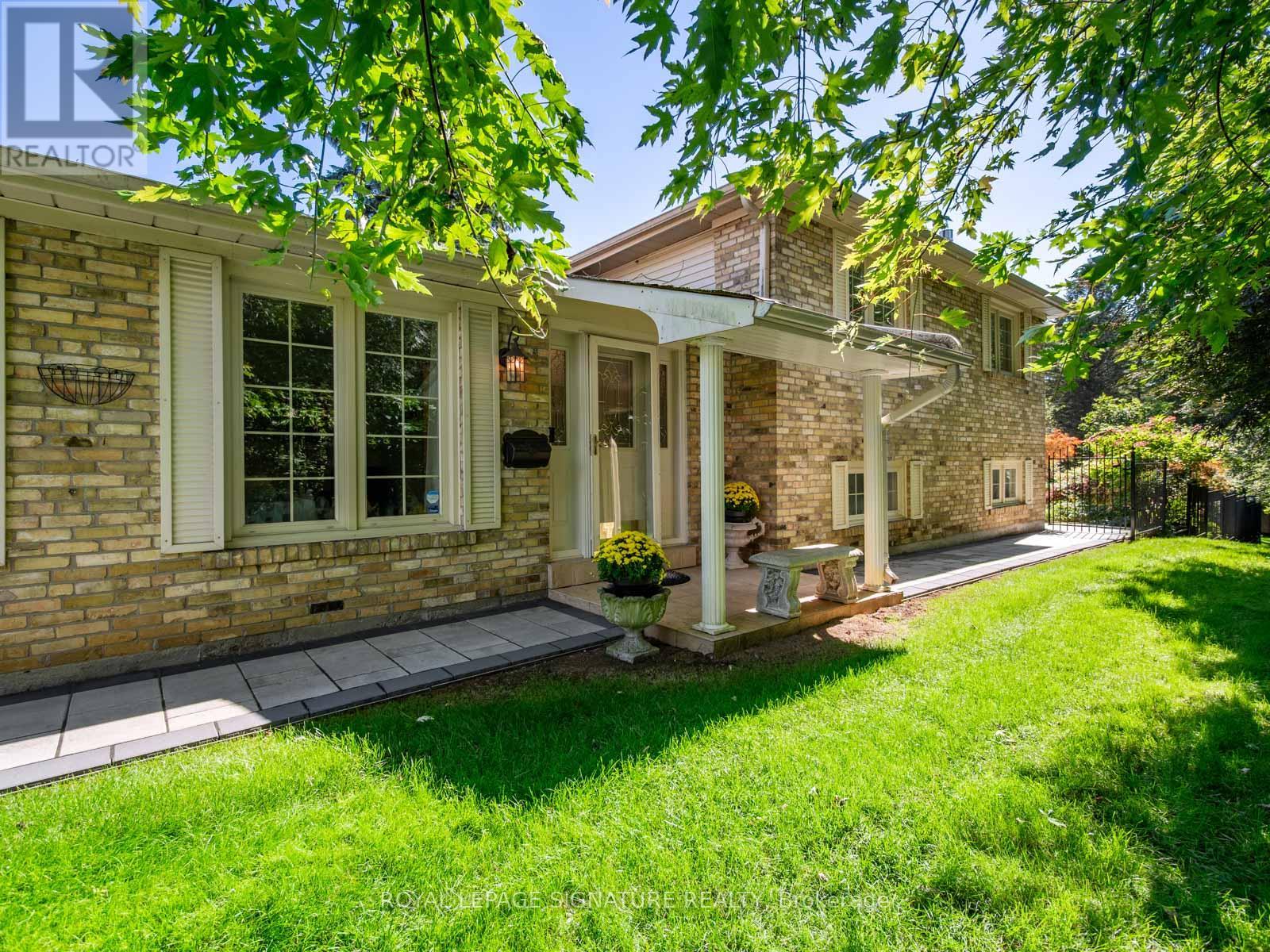 1 Rolling Meadows, Toronto (Centennial Scarborough), Ontario  M1C 1X8 - Photo 8 - E13795418