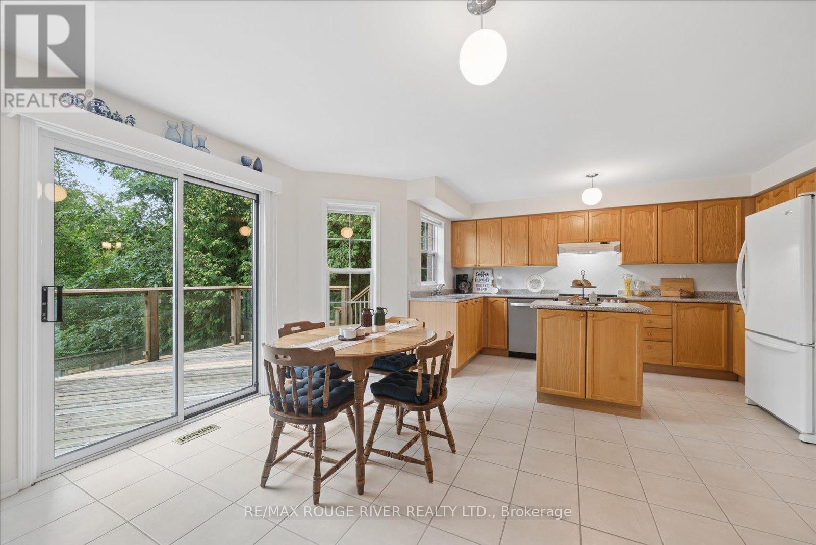 125 Gartshore Drive, Whitby (Williamsburg), Ontario  L1P 1N8 - Photo 10 - E13795438