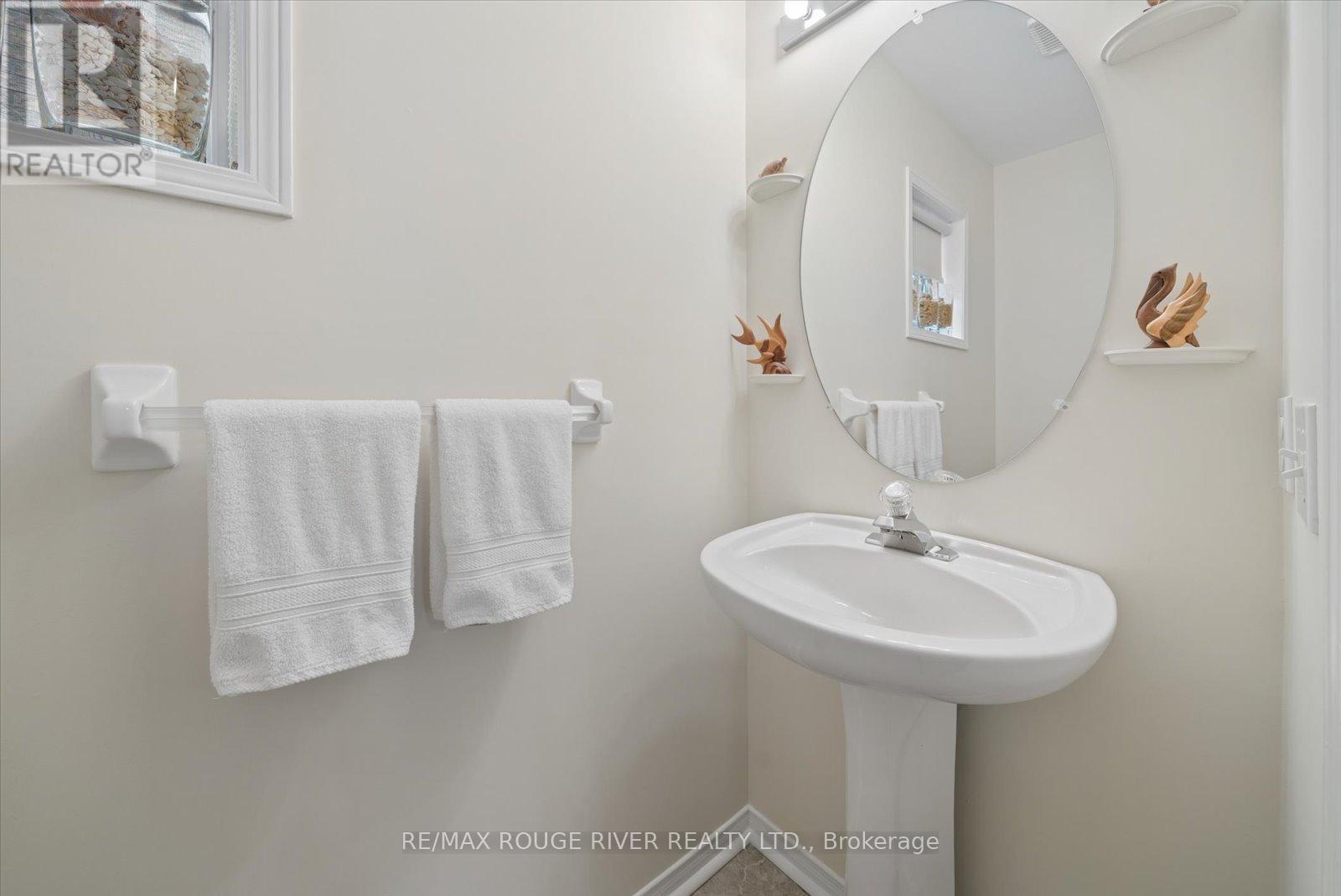 125 Gartshore Drive, Whitby (Williamsburg), Ontario  L1P 1N8 - Photo 17 - E13795438