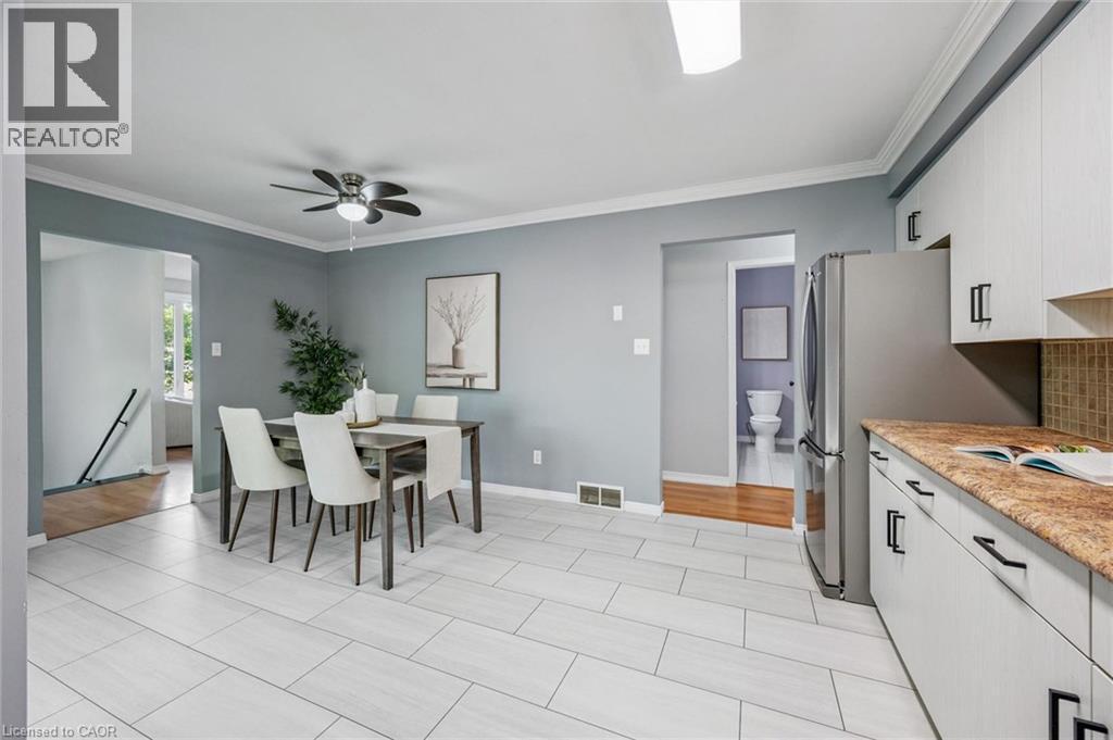 78 Old Huron Court, Kitchener, Ontario  N2R 1L7 - Photo 8 - 40859771