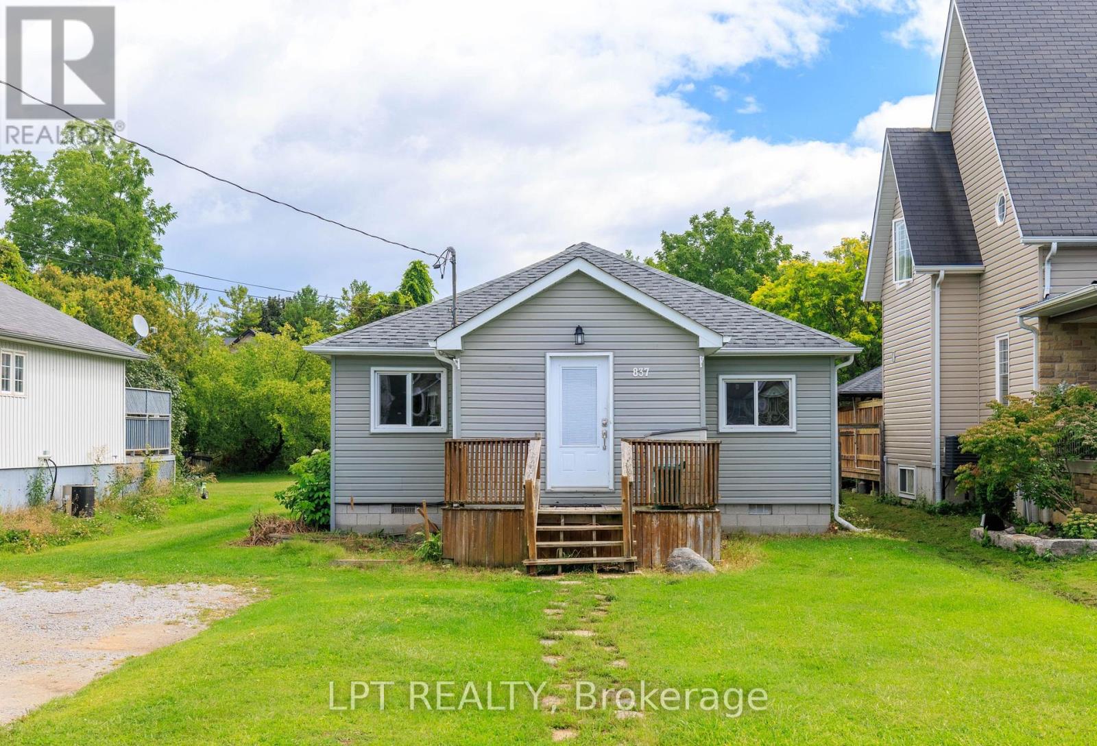 837 MONTSELL AVENUE, Georgina, Ontario