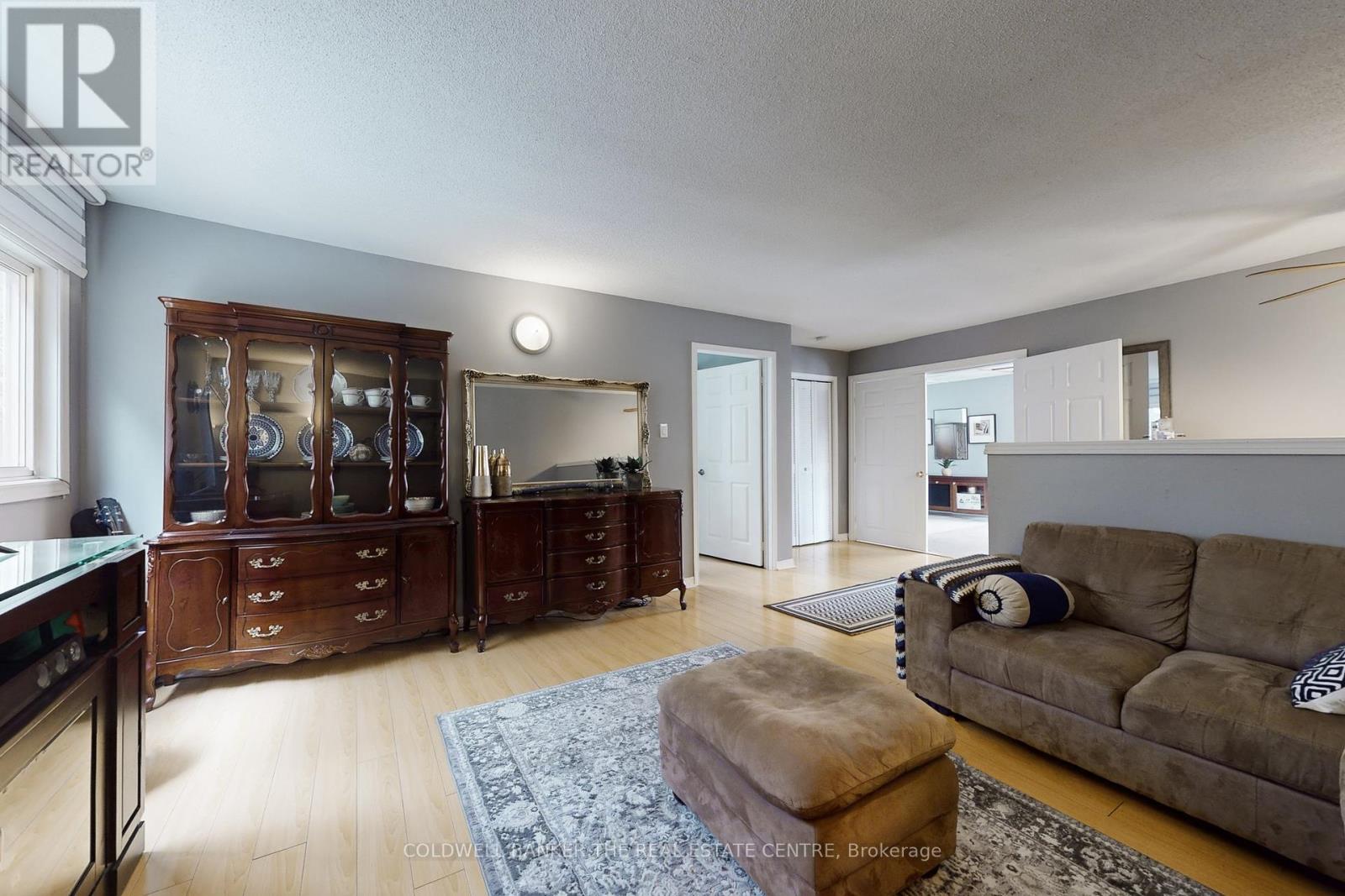 8352 Main Lisle Street, Adjala-Tosorontio, Ontario  L0M 1M0 - Photo 12 - N13795436