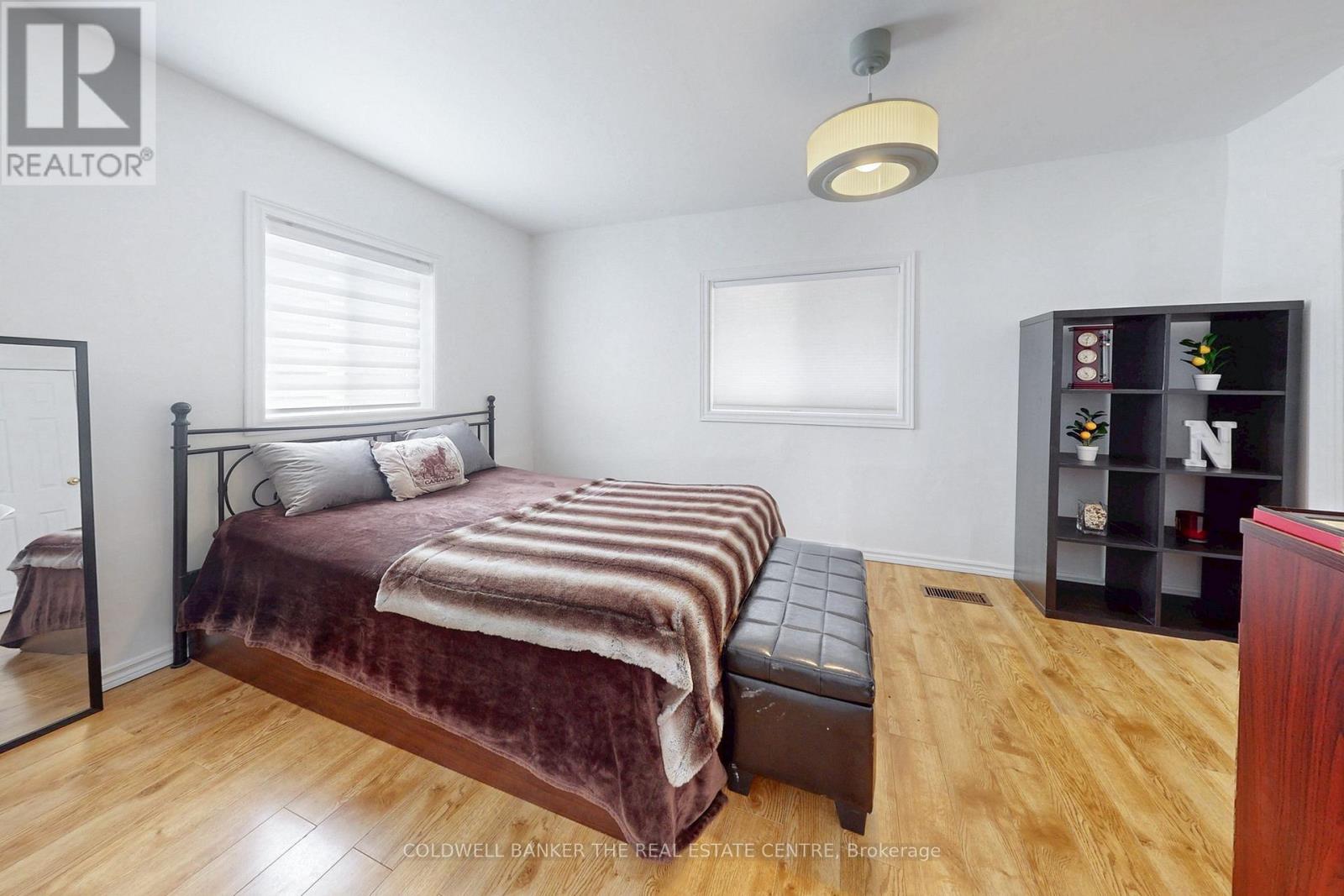 8352 Main Lisle Street, Adjala-Tosorontio, Ontario  L0M 1M0 - Photo 22 - N13795436
