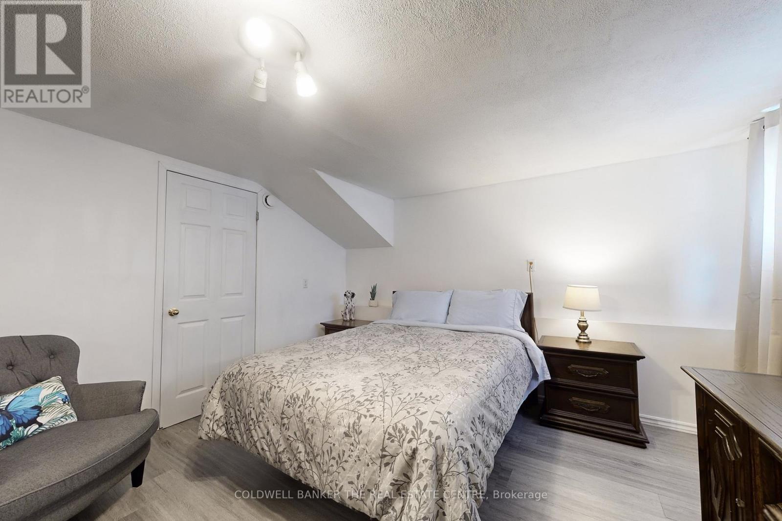 8352 Main Lisle Street, Adjala-Tosorontio, Ontario  L0M 1M0 - Photo 34 - N13795436