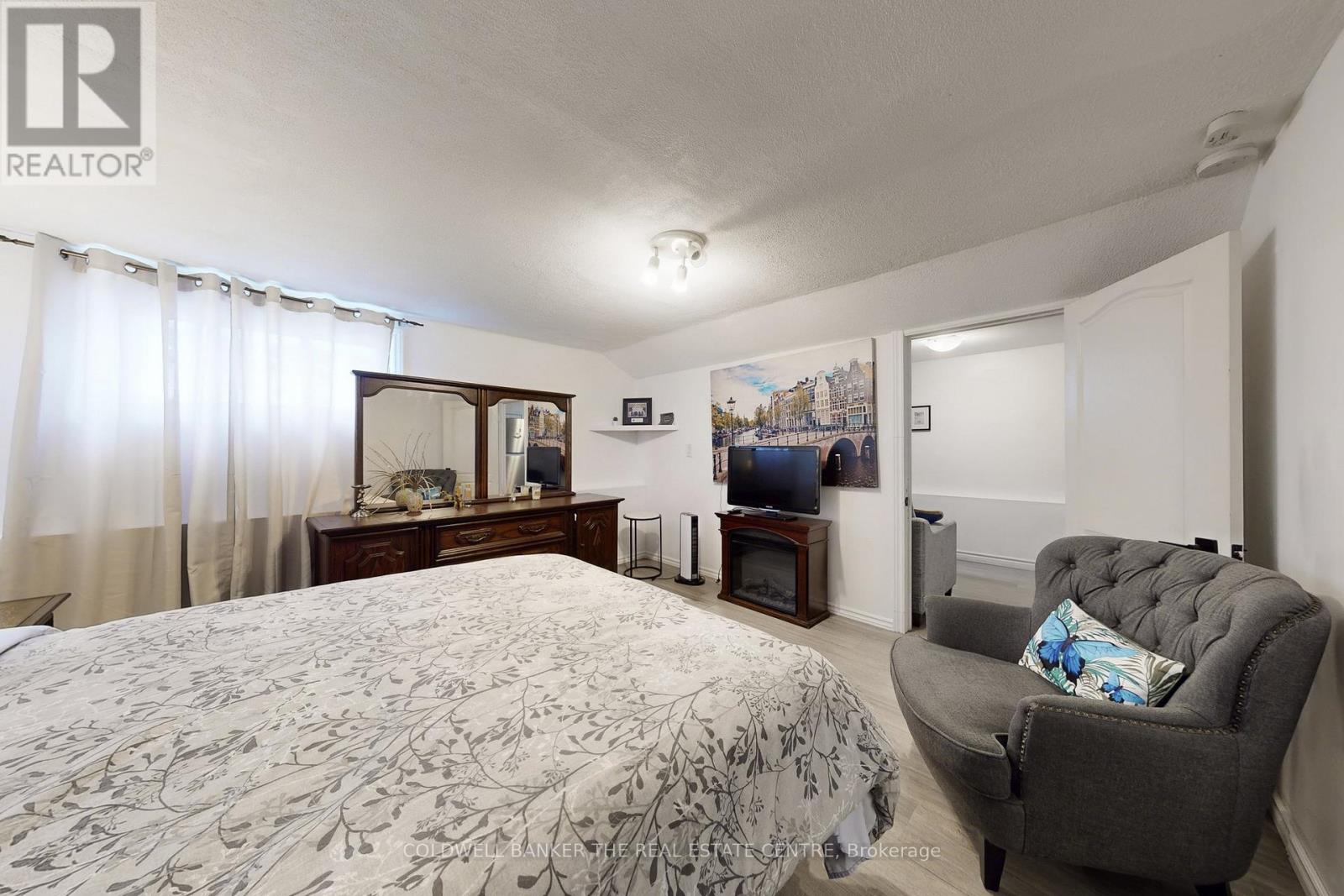 8352 Main Lisle Street, Adjala-Tosorontio, Ontario  L0M 1M0 - Photo 36 - N13795436